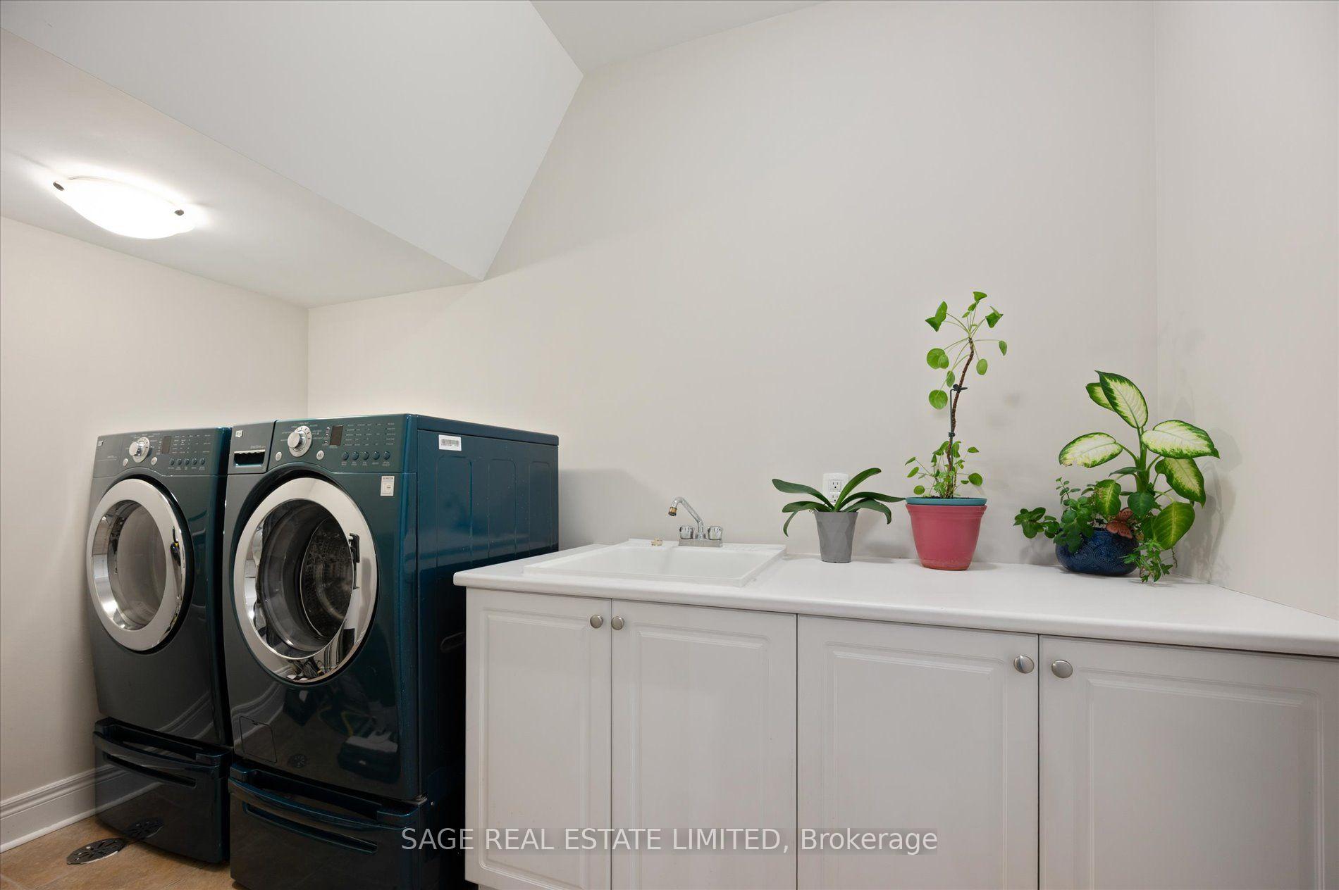 Photo 38 of 19 Roseberry Road, Markham, Unionville — HOMEH