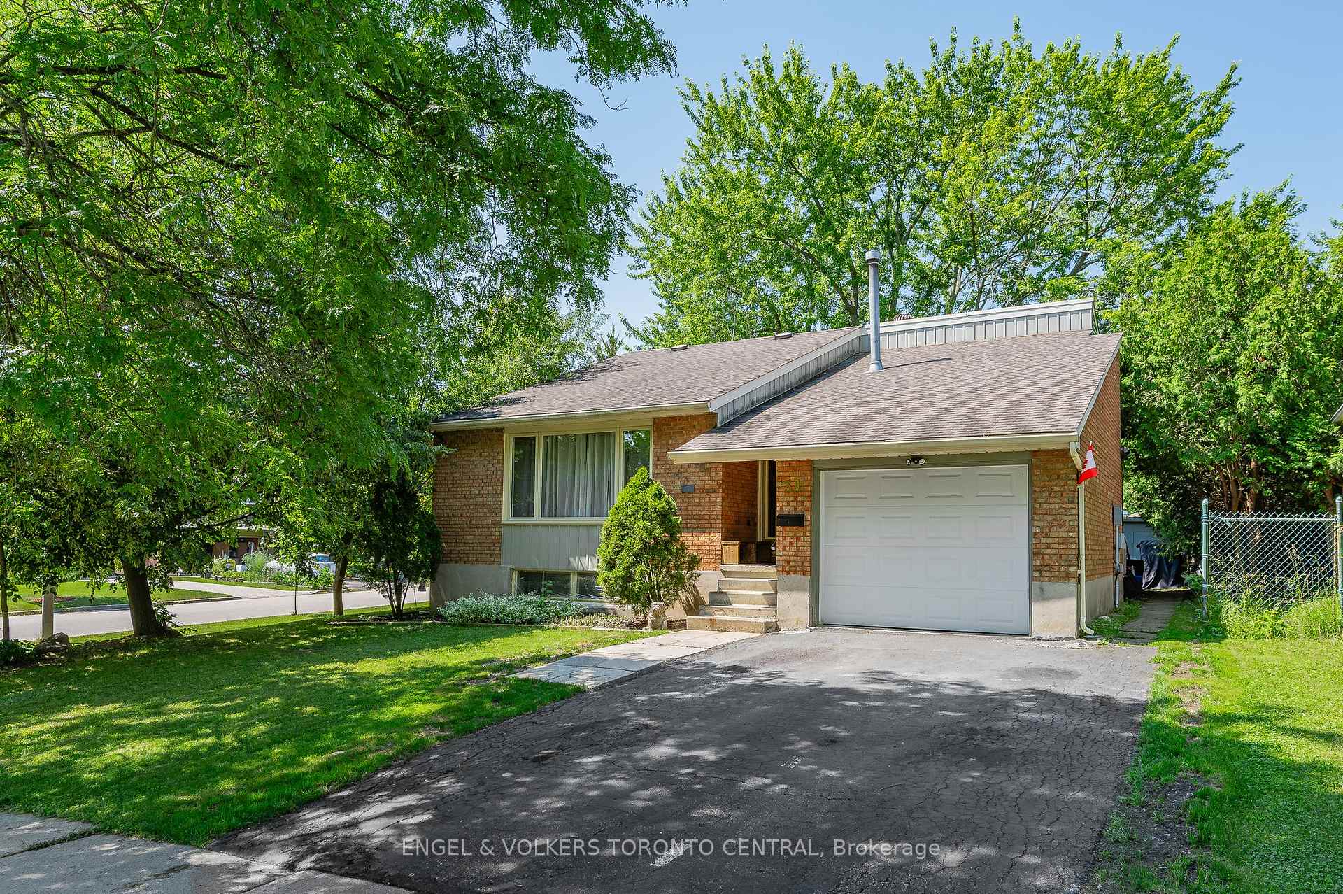 Photo of 31 Mulberry Lane