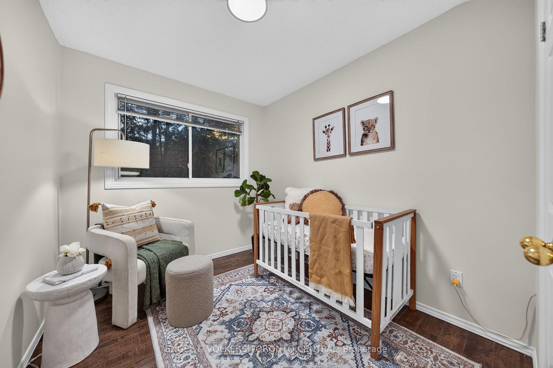 Photo 24 of 31 Mulberry Lane, Waterloo, Maple Hills — HOMEH