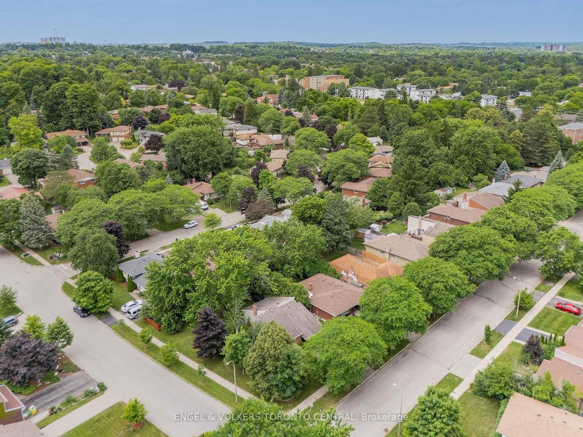 Photo 39 of 31 Mulberry Lane, Waterloo, Maple Hills — HOMEH