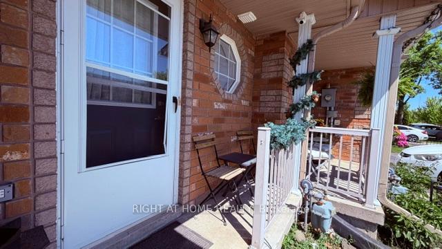 Photo 3 of 140 Sydenham Wells Road, Barrie, Georgian Drive — HOMEH