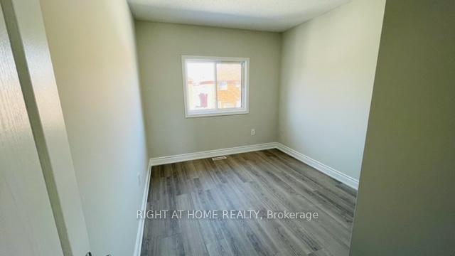 Photo 10 of 140 Sydenham Wells Road, Barrie, Georgian Drive — HOMEH