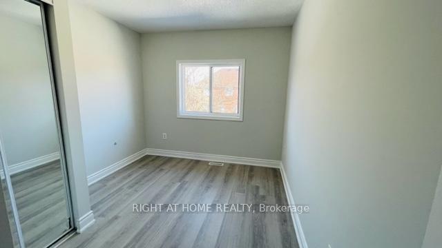 Photo 12 of 140 Sydenham Wells Road, Barrie, Georgian Drive — HOMEH