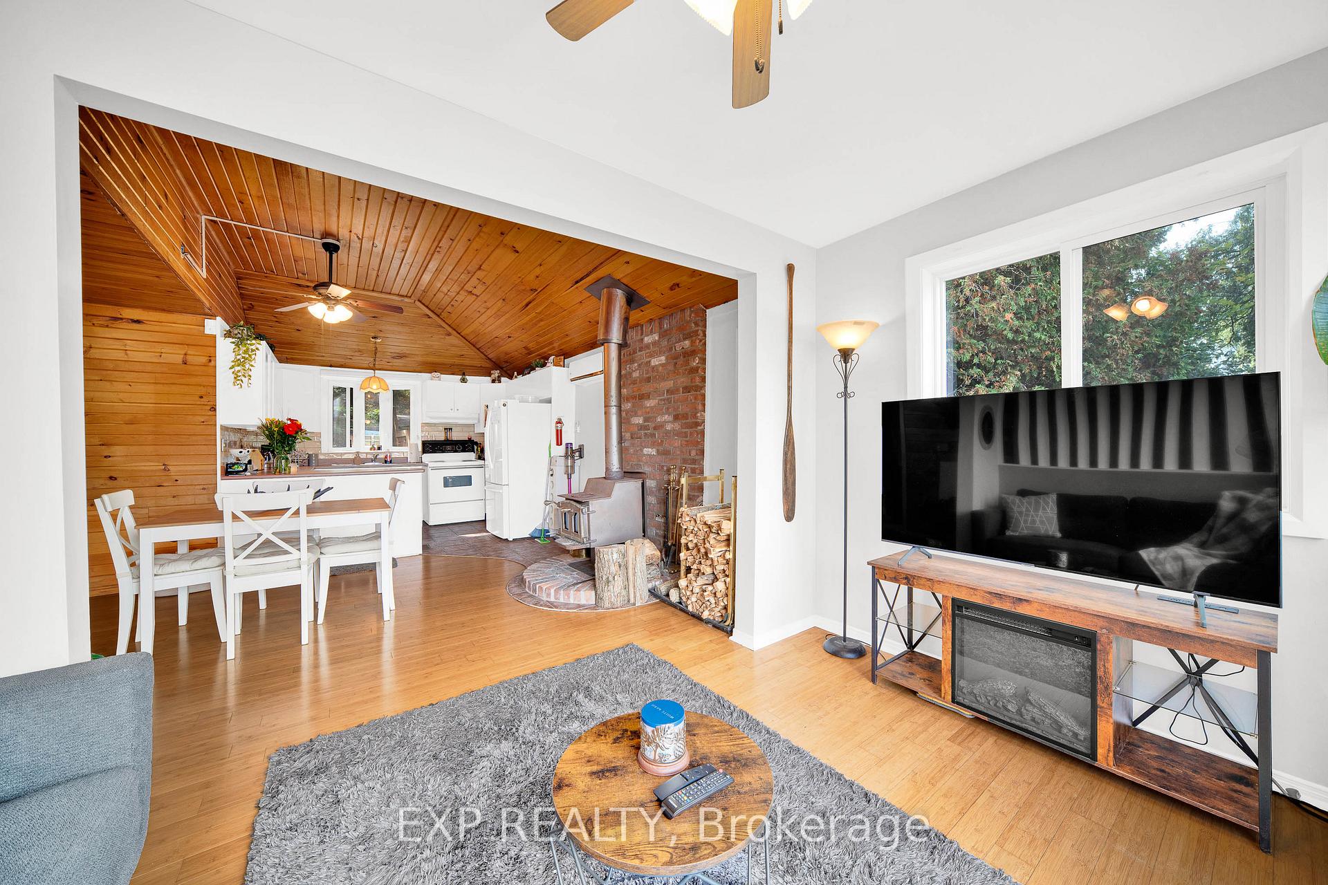 Photo 5 of 4664 Northwoods Drive, Ottawa, Constance Bay — HOMEH
