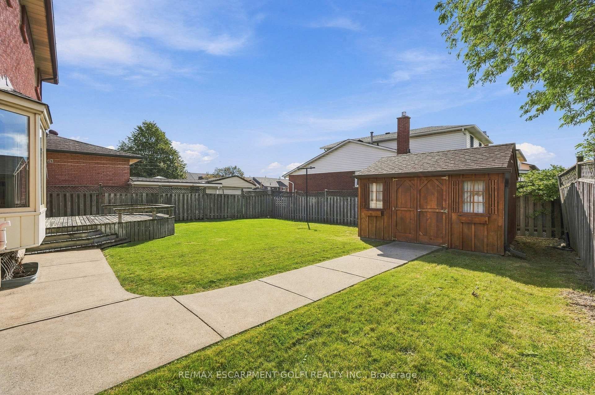 Photo 37 of 106 Como Place, Hamilton, Ryckmans — HOMEH