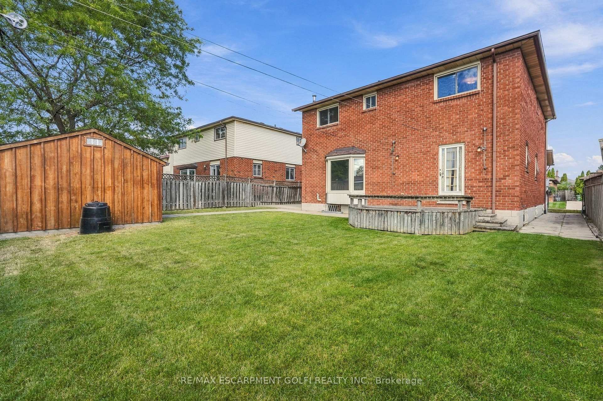 Photo 39 of 106 Como Place, Hamilton, Ryckmans — HOMEH