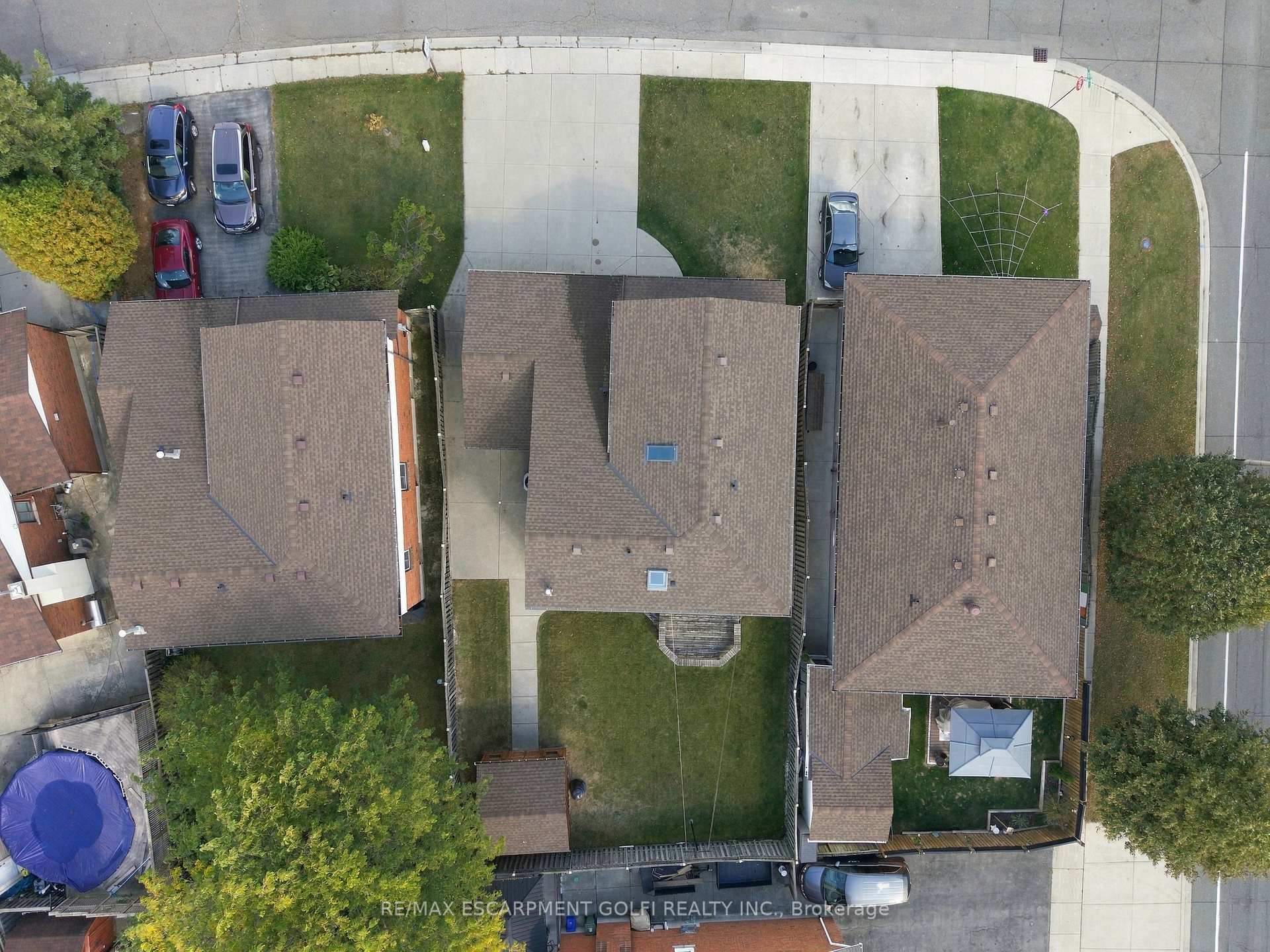 Photo 42 of 106 Como Place, Hamilton, Ryckmans — HOMEH