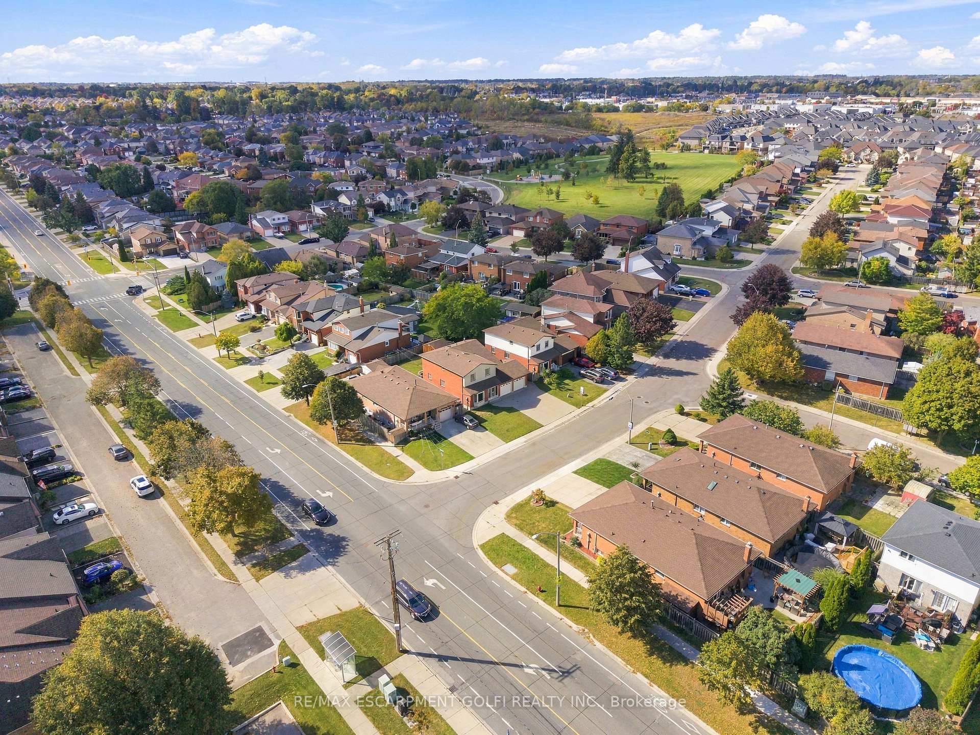 Photo 43 of 106 Como Place, Hamilton, Ryckmans — HOMEH