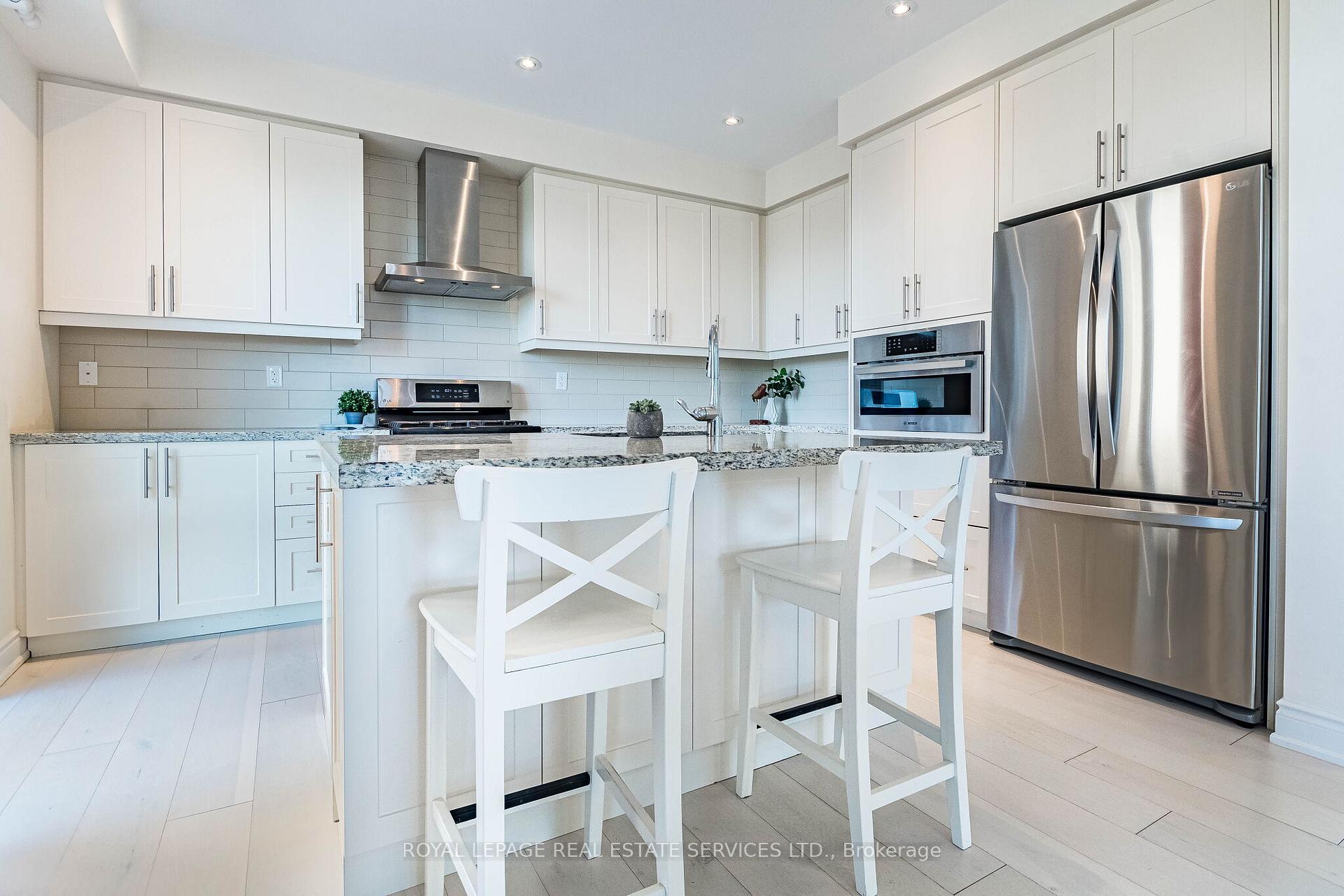 Photo 7 of 82 Pony Farm Drive, Etobicoke, Willowridge-Martingrove-Richview — HOMEH