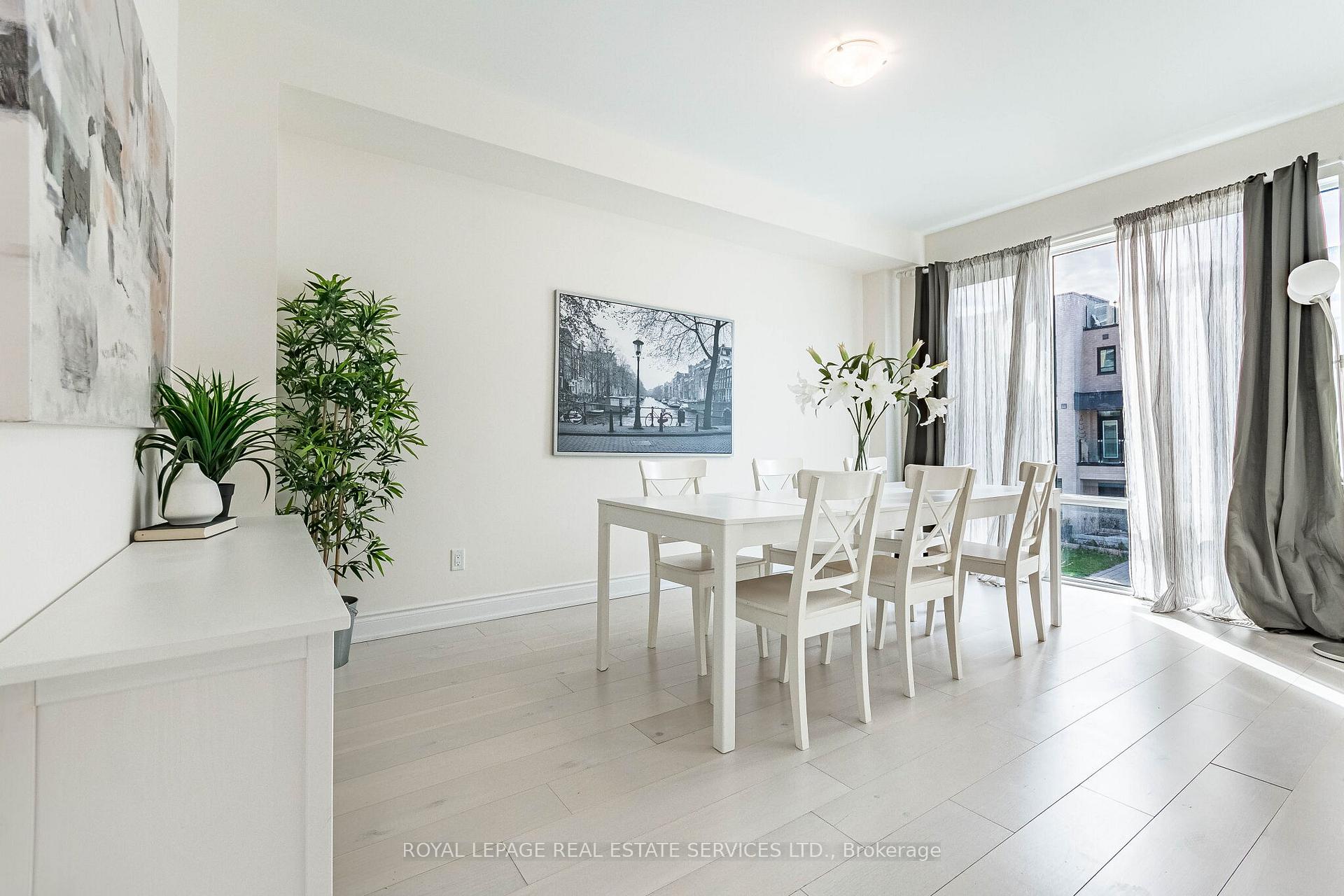 Photo 12 of 82 Pony Farm Drive, Etobicoke, Willowridge-Martingrove-Richview — HOMEH
