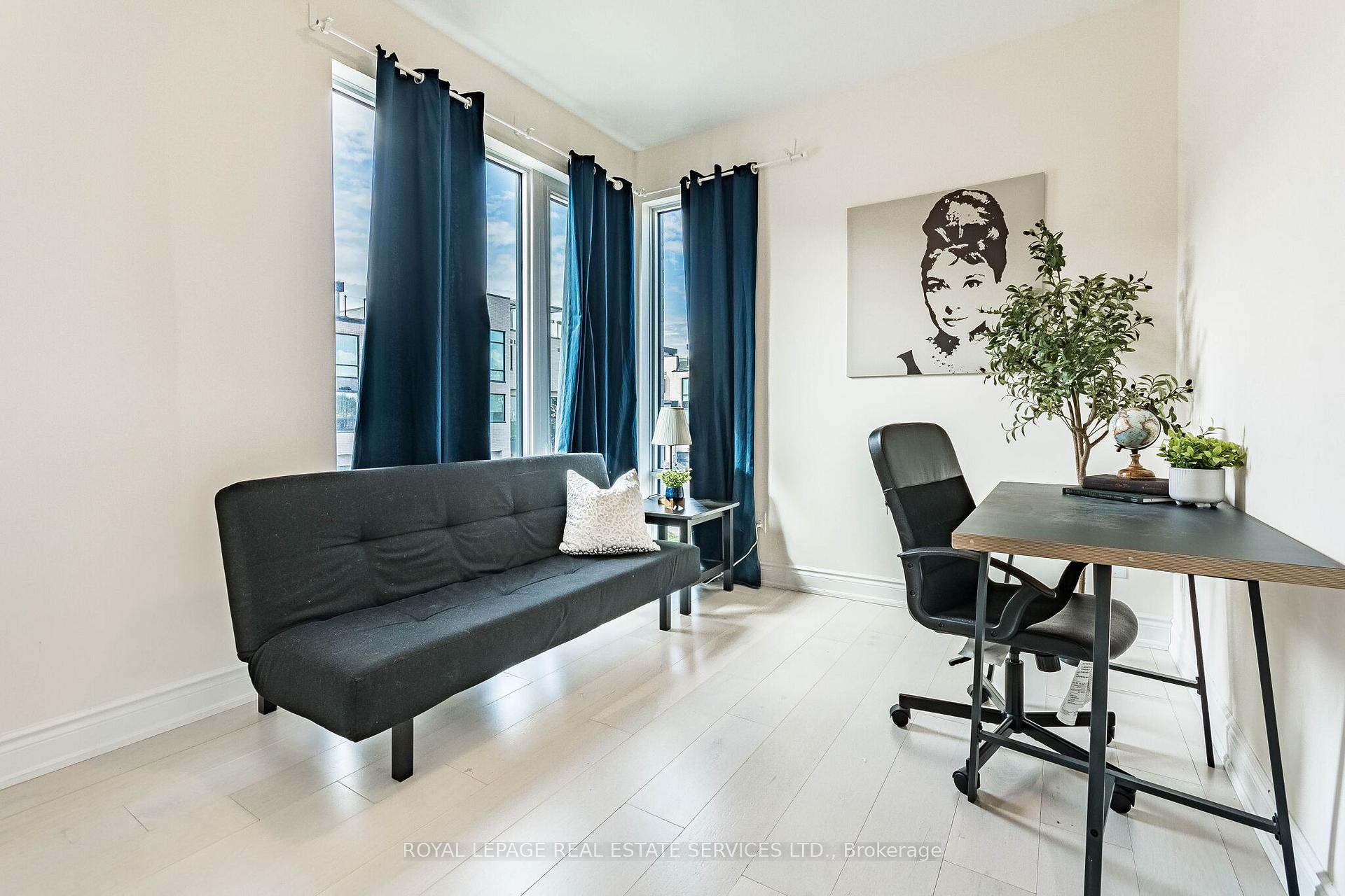 Photo 13 of 82 Pony Farm Drive, Etobicoke, Willowridge-Martingrove-Richview — HOMEH