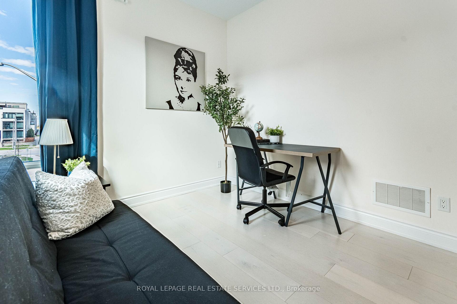 Photo 14 of 82 Pony Farm Drive, Etobicoke, Willowridge-Martingrove-Richview — HOMEH