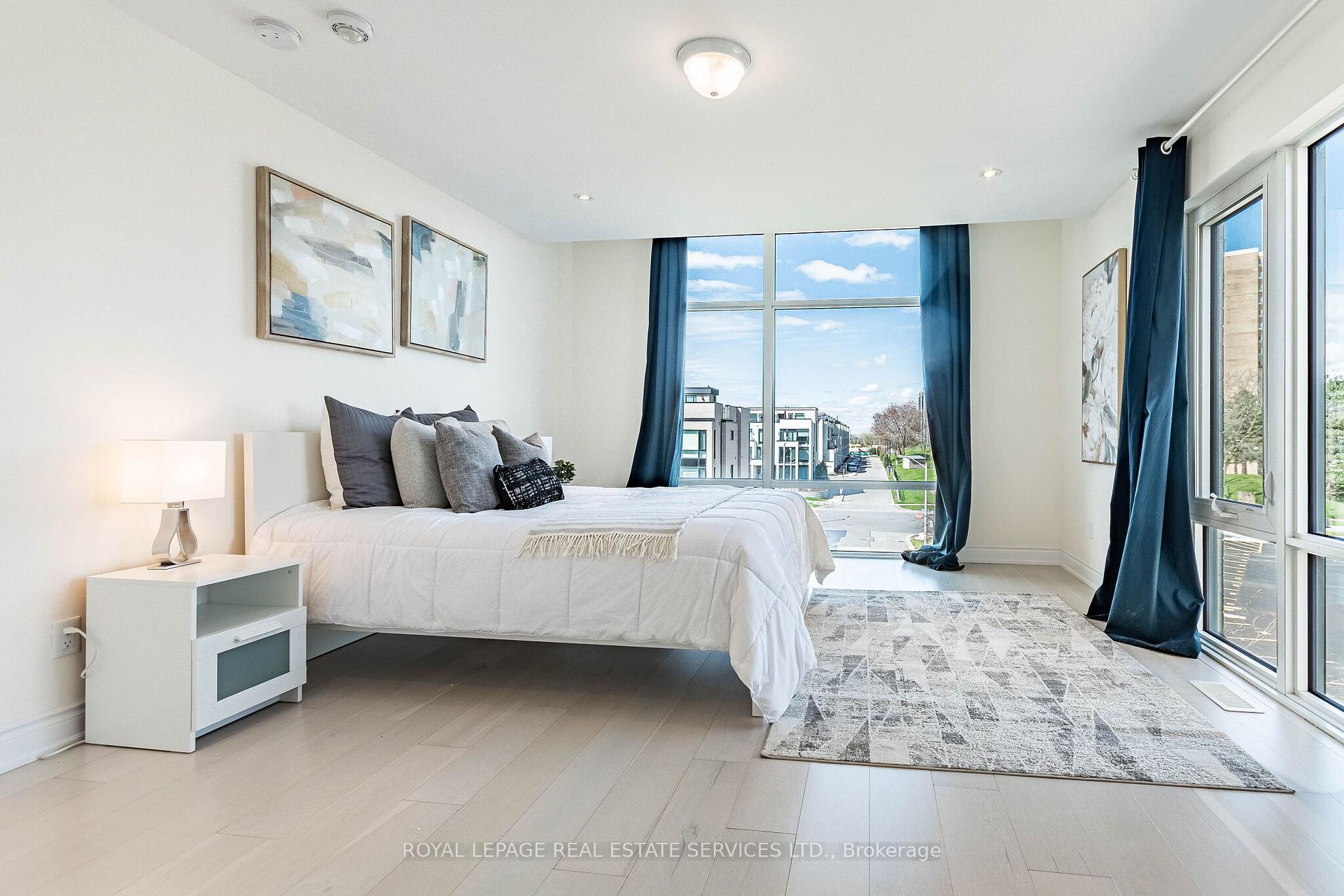 Photo 18 of 82 Pony Farm Drive, Etobicoke, Willowridge-Martingrove-Richview — HOMEH
