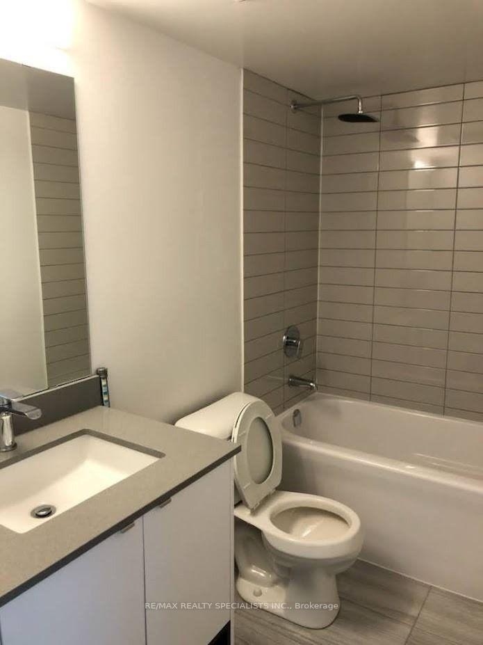 Photo 13 of Unit B525, 1119 Cooke Boulevard E, Burlington, LaSalle — HOMEH