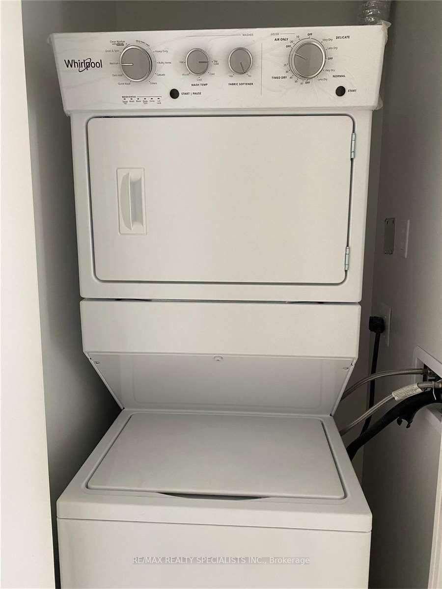 Photo 14 of Unit B525, 1119 Cooke Boulevard E, Burlington, LaSalle — HOMEH