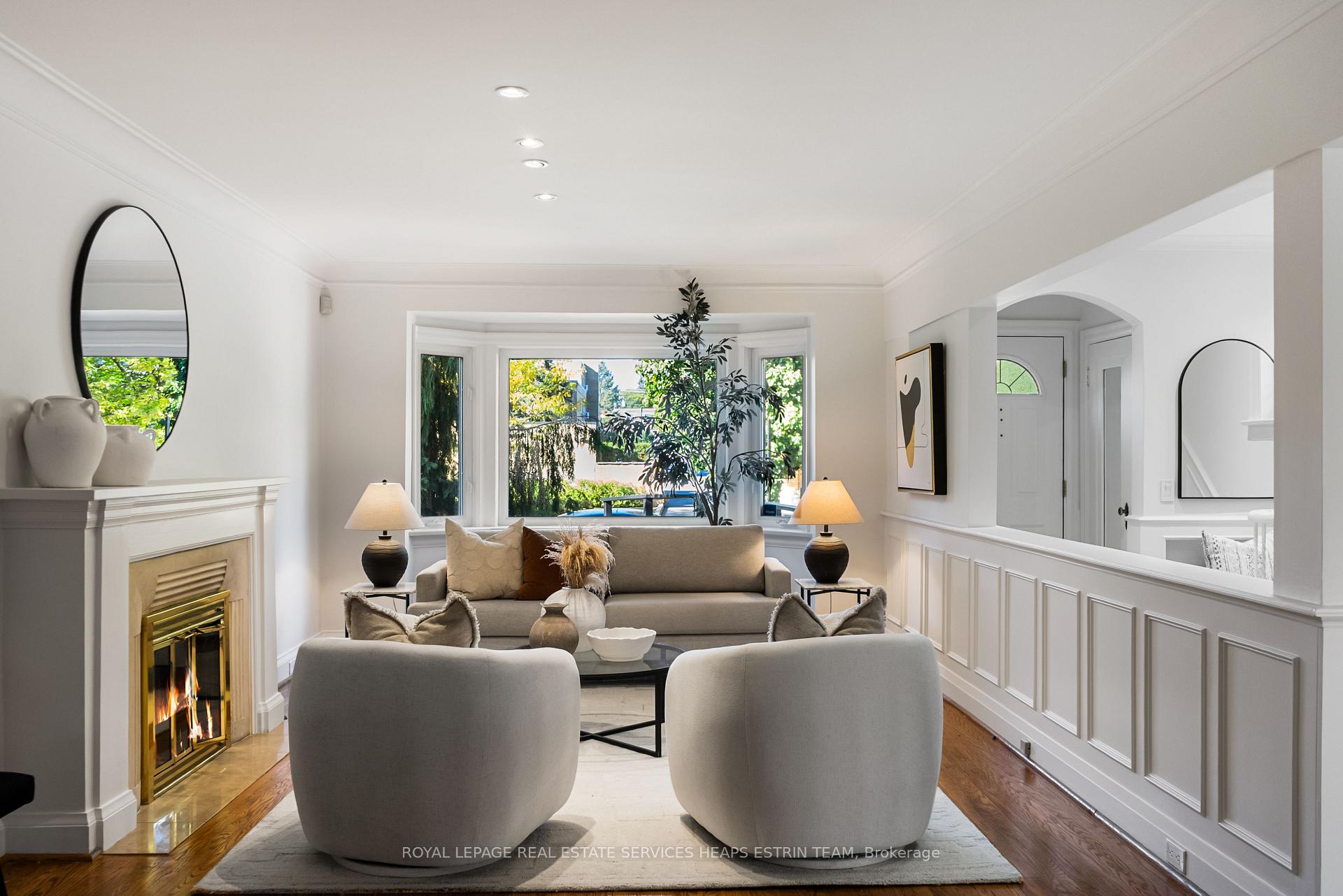 Photo 6 of 27 Berney Crescent, Toronto, Leaside — HOMEH