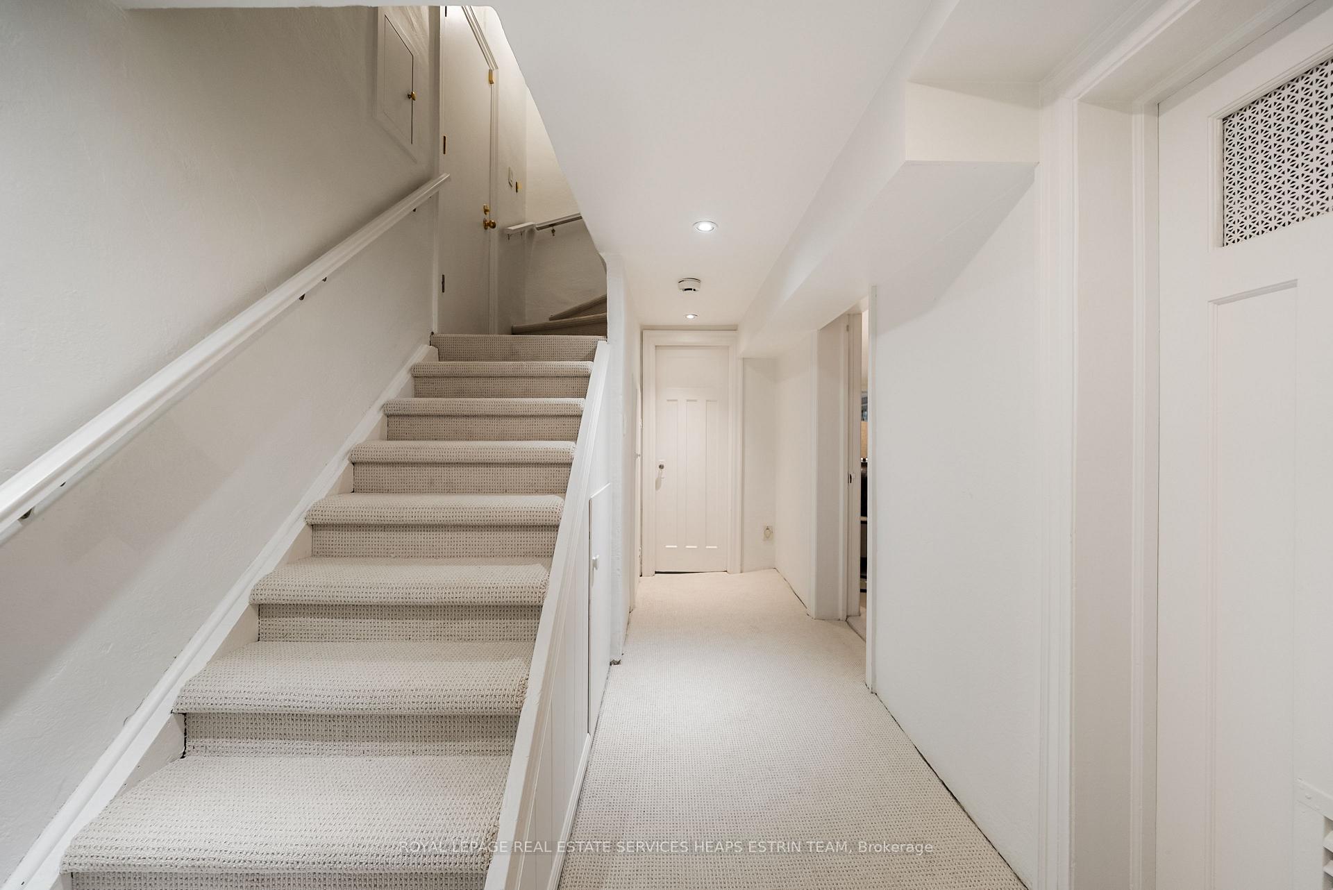 Photo 36 of 27 Berney Crescent, Toronto, Leaside — HOMEH