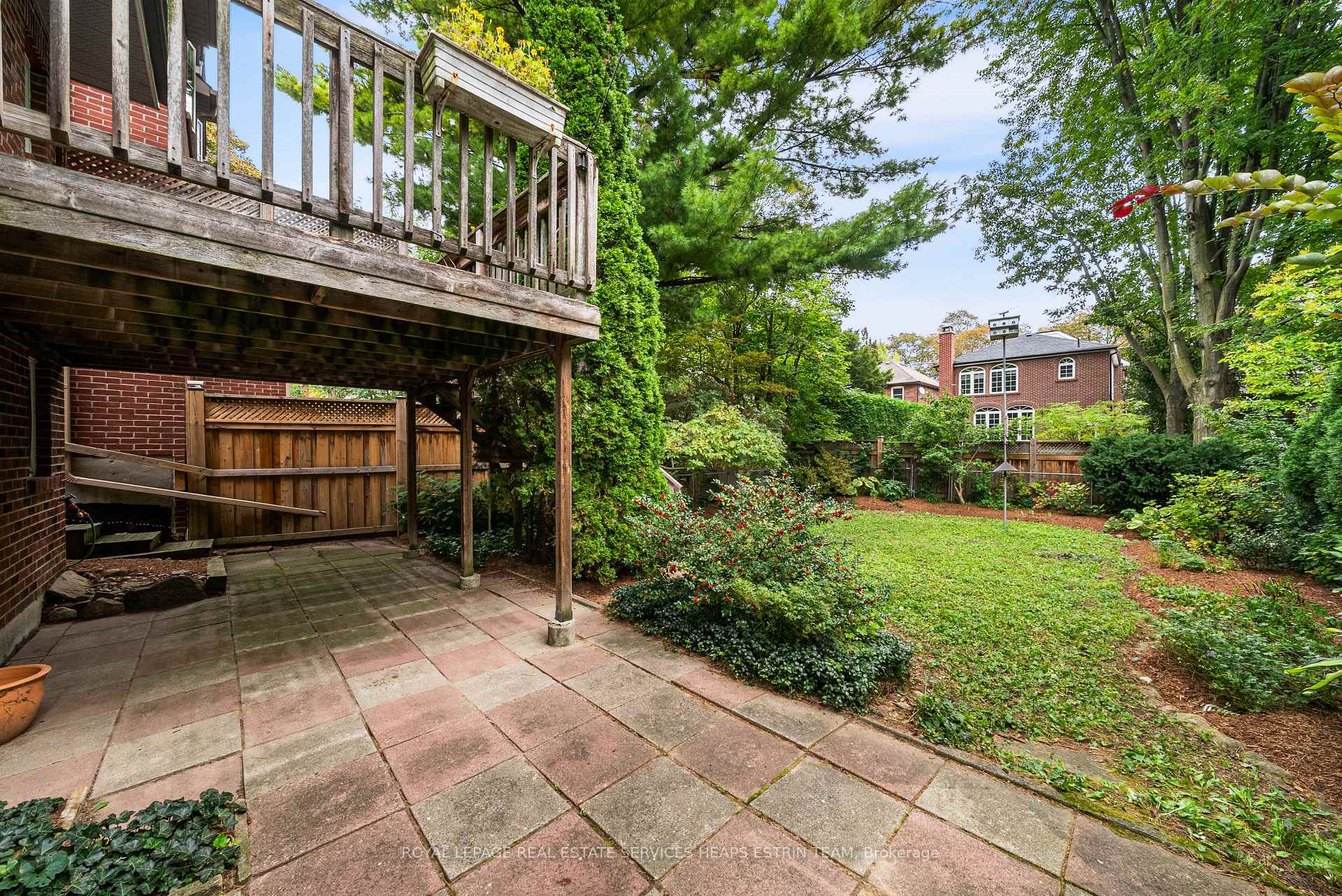 Photo 45 of 27 Berney Crescent, Toronto, Leaside — HOMEH