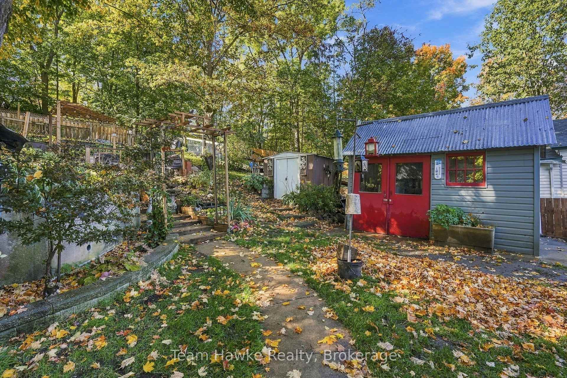 Photo 38 of 200 Fifth Street, Midland — HOMEH