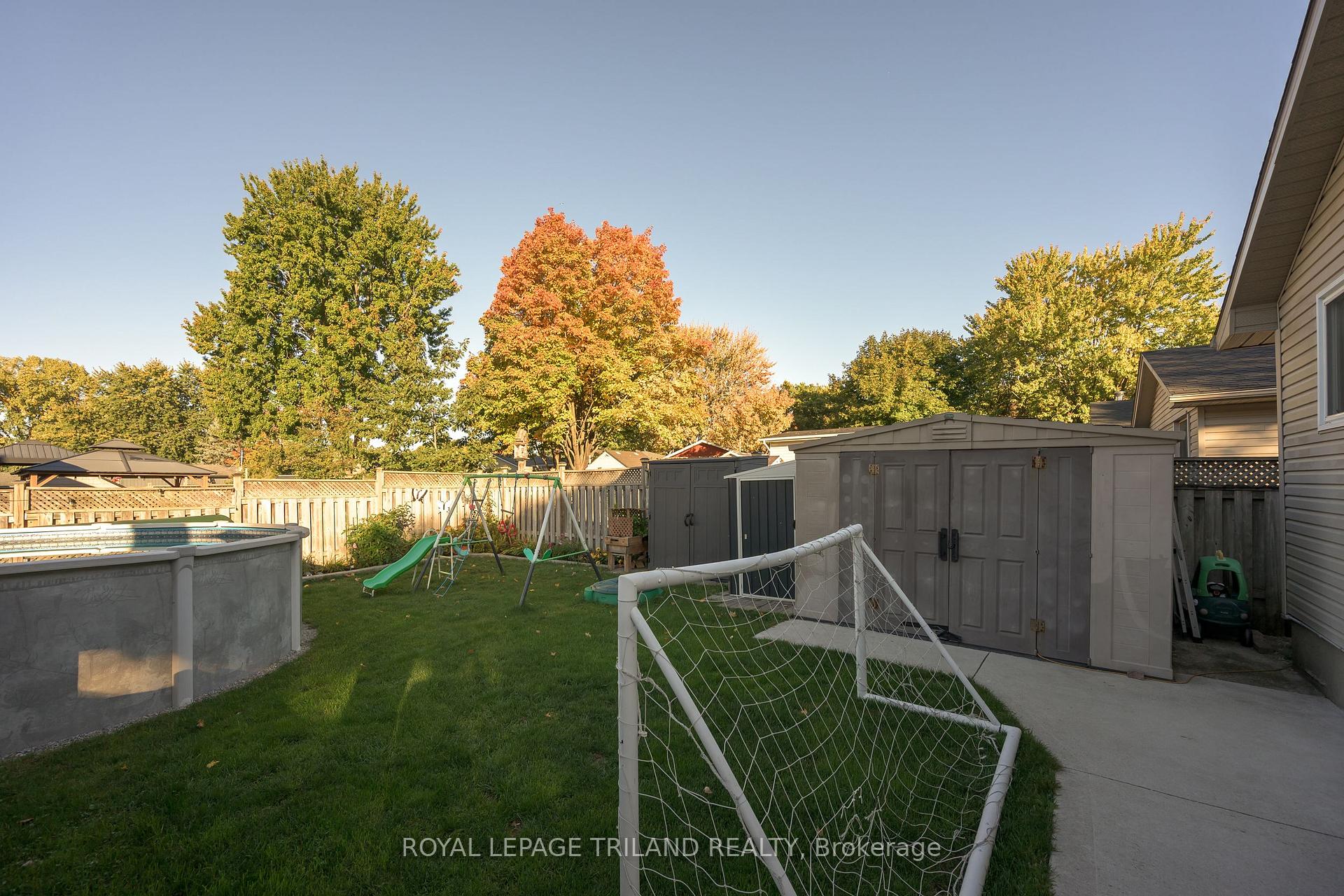 Photo 14 of 53 Stroud Crescent, London, South X — HOMEH