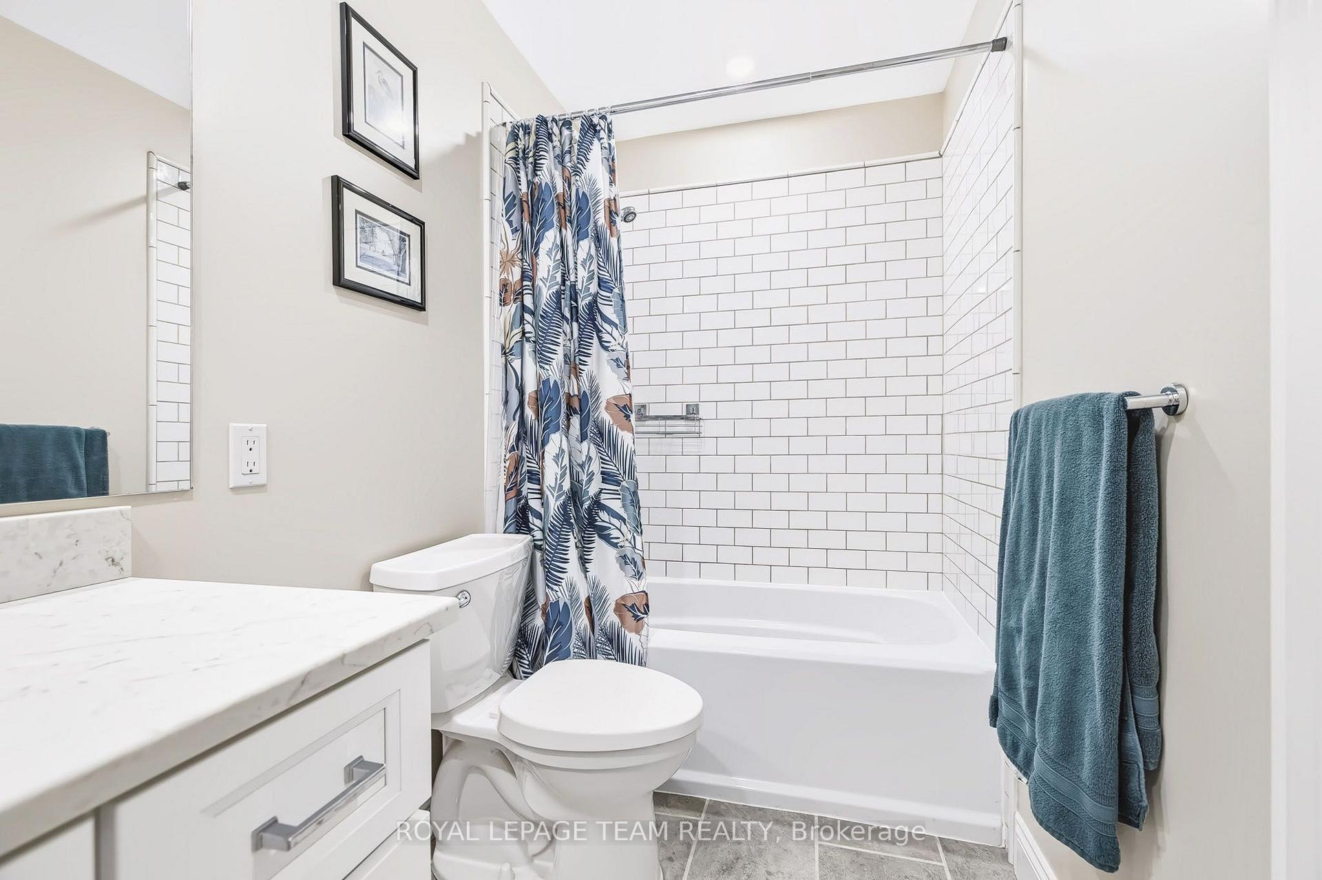 Photo 20 of 2027 Dundas Street, Edwardsburgh/Cardinal, Town of Cardinal — HOMEH