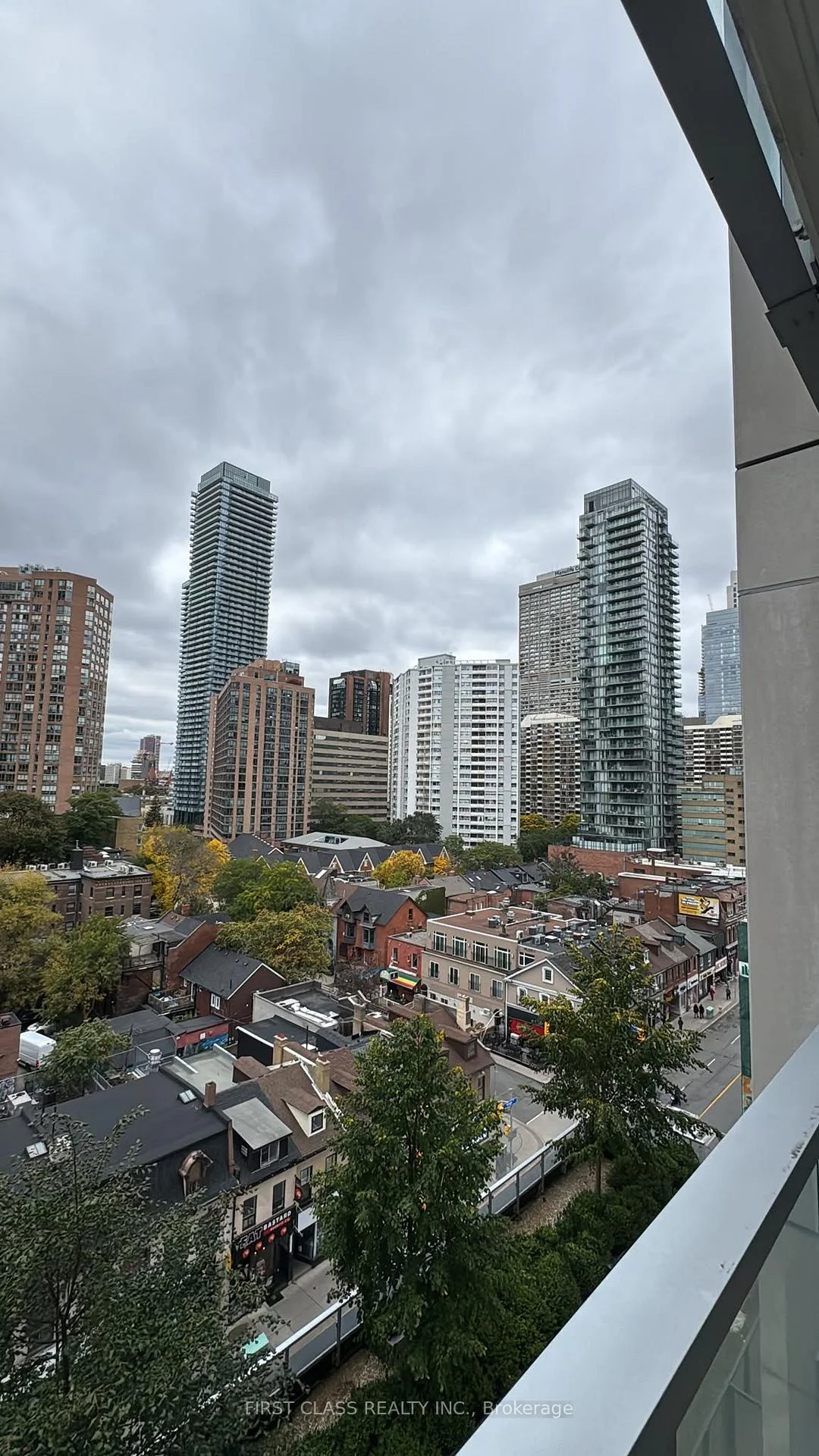 Photo 17 of Unit 915, 1 Gloucester Street, Toronto, Church-Yonge Corridor — HOMEH