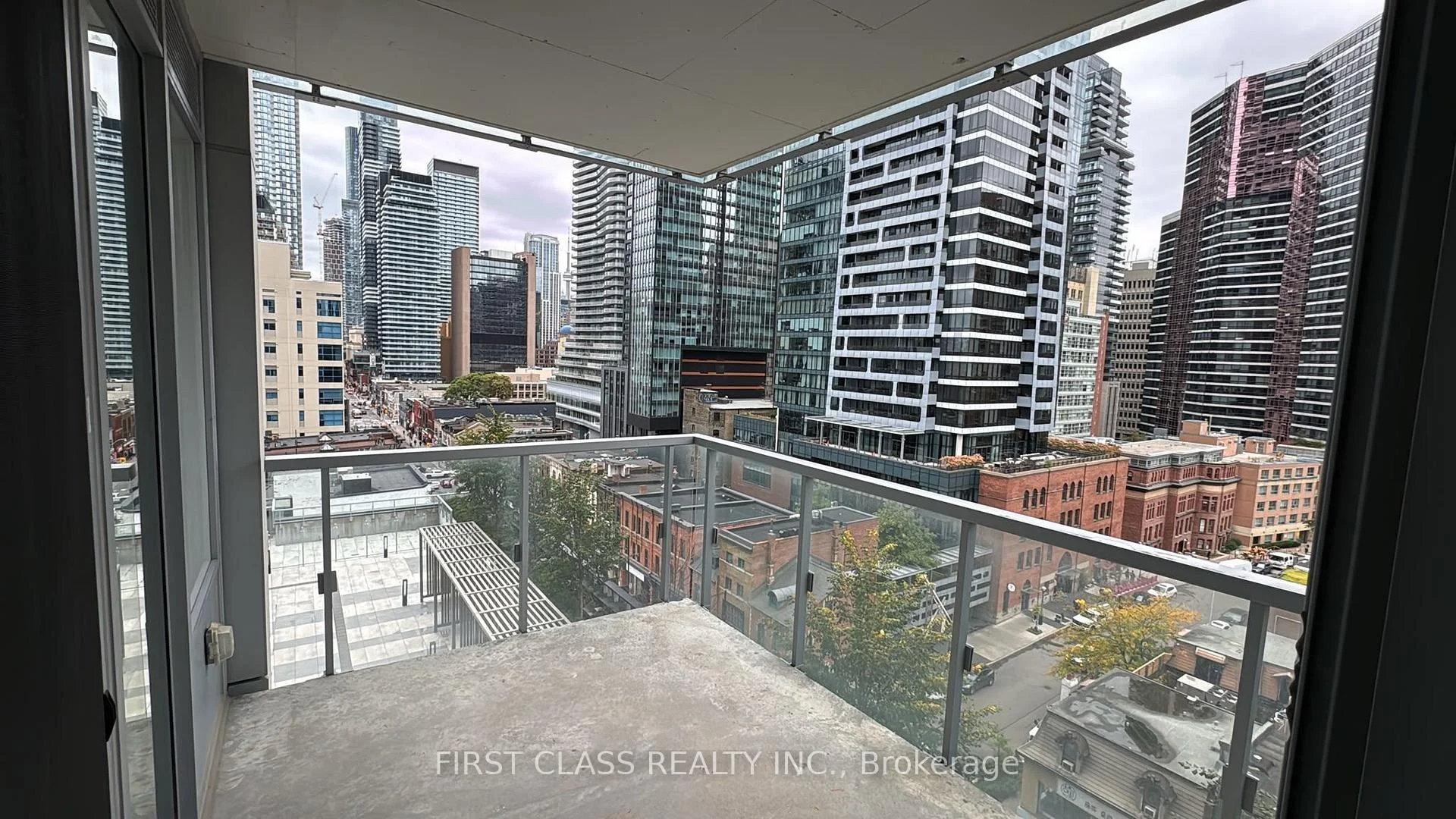 Photo 21 of Unit 915, 1 Gloucester Street, Toronto, Church-Yonge Corridor — HOMEH