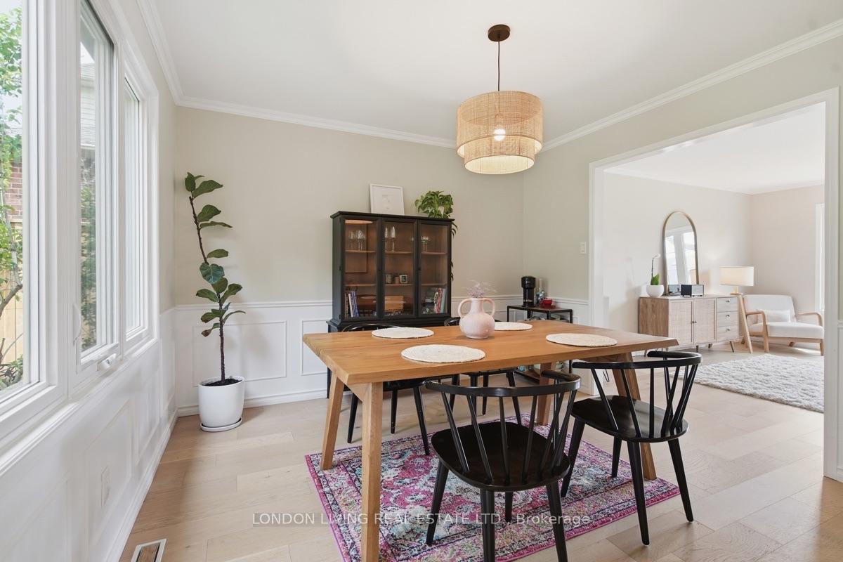 Photo 10 of 7006 Diane Crescent, London, South V — HOMEH