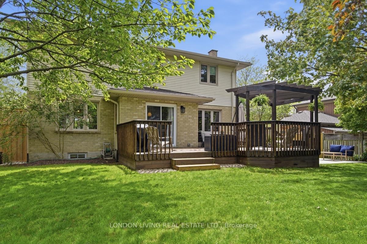 Photo 31 of 7006 Diane Crescent, London, South V — HOMEH