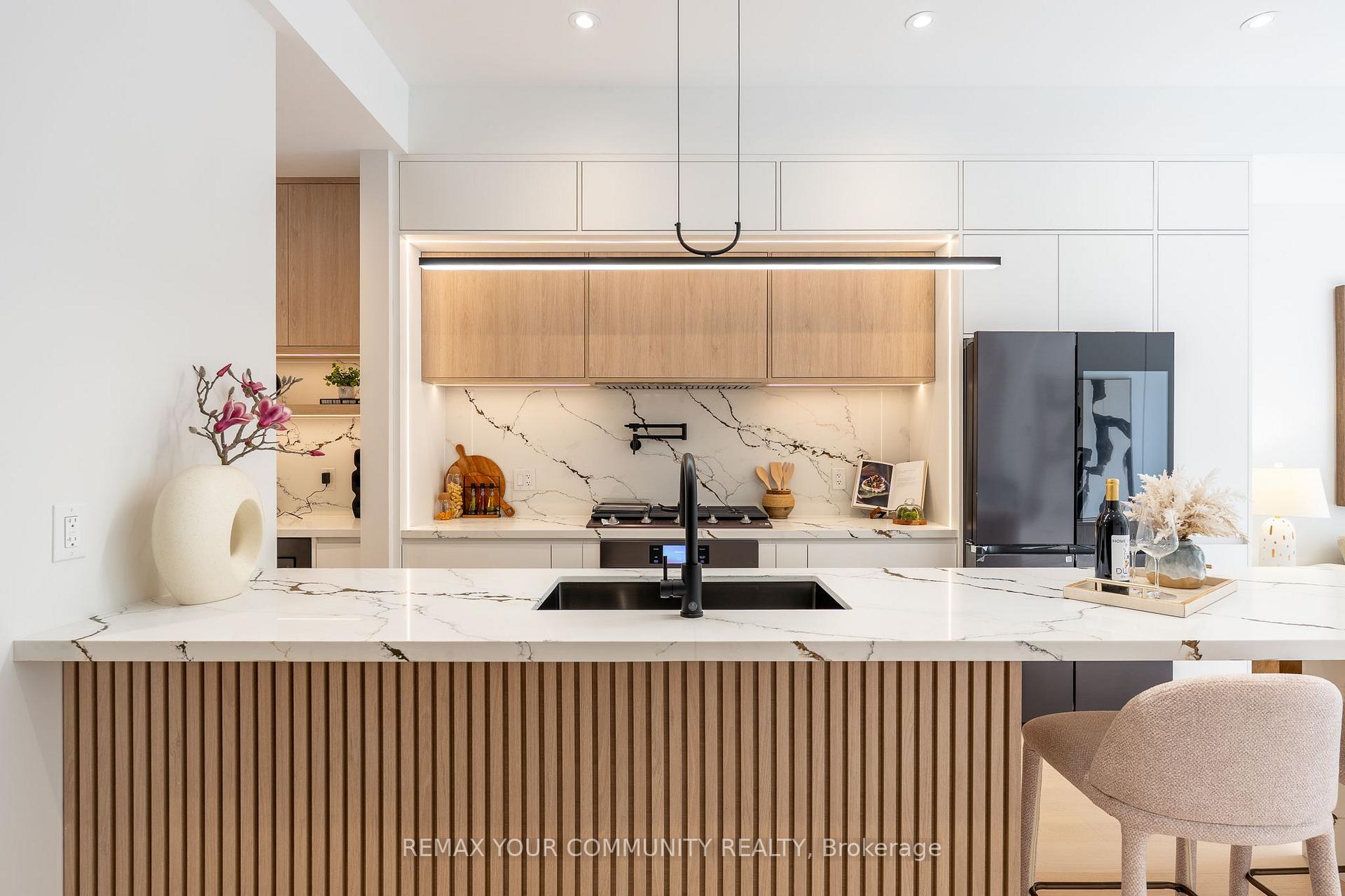 Photo 11 of 281 Queensdale Avenue, Toronto, Danforth Village-East York — HOMEH