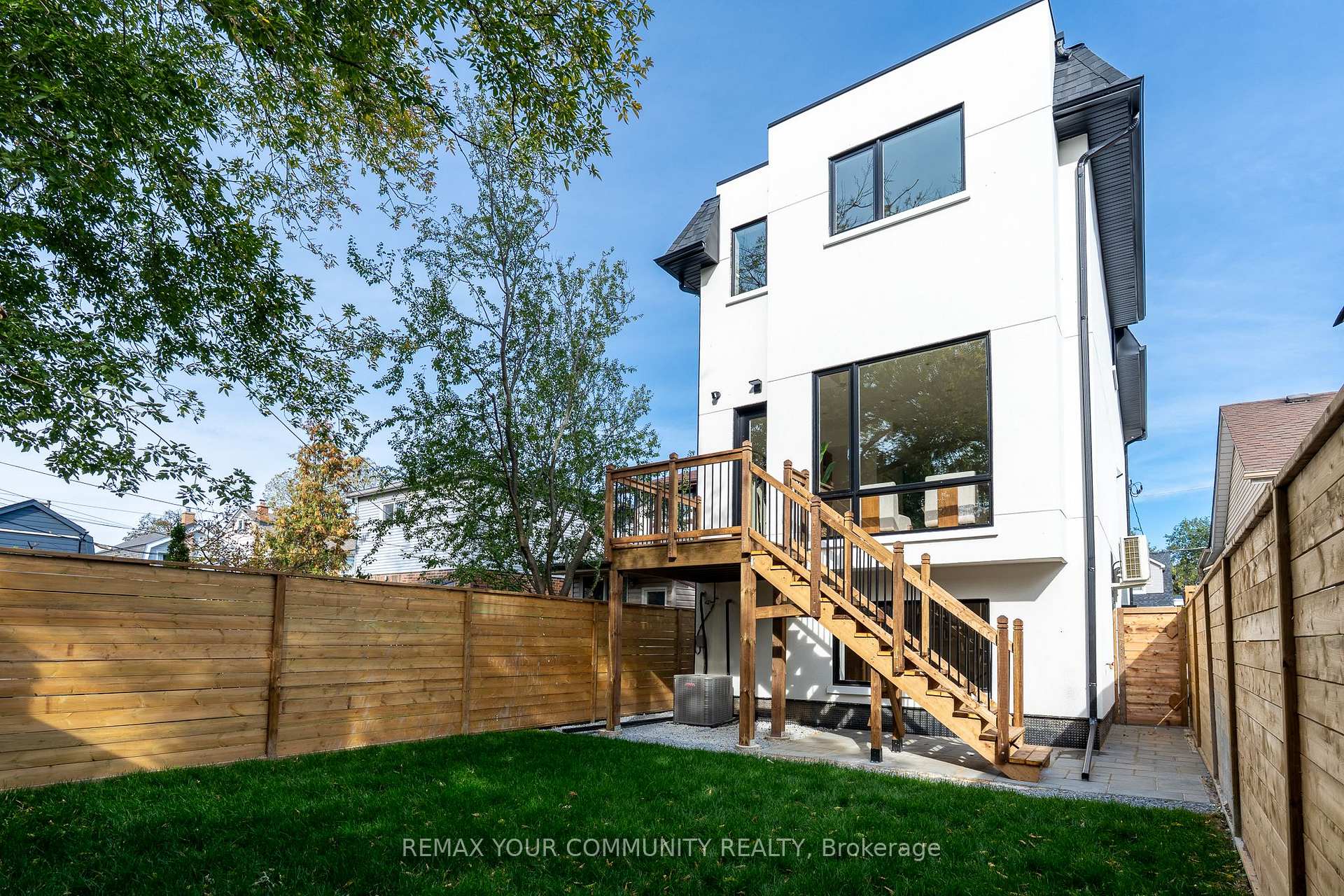 Photo 46 of 281 Queensdale Avenue, Toronto, Danforth Village-East York — HOMEH