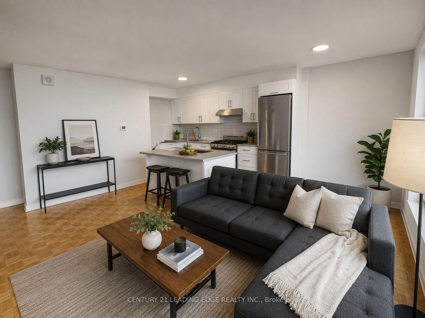 Photo 3 of Unit 23E, 20 Prince Arthur Avenue, Toronto, The Annex — HOMEH