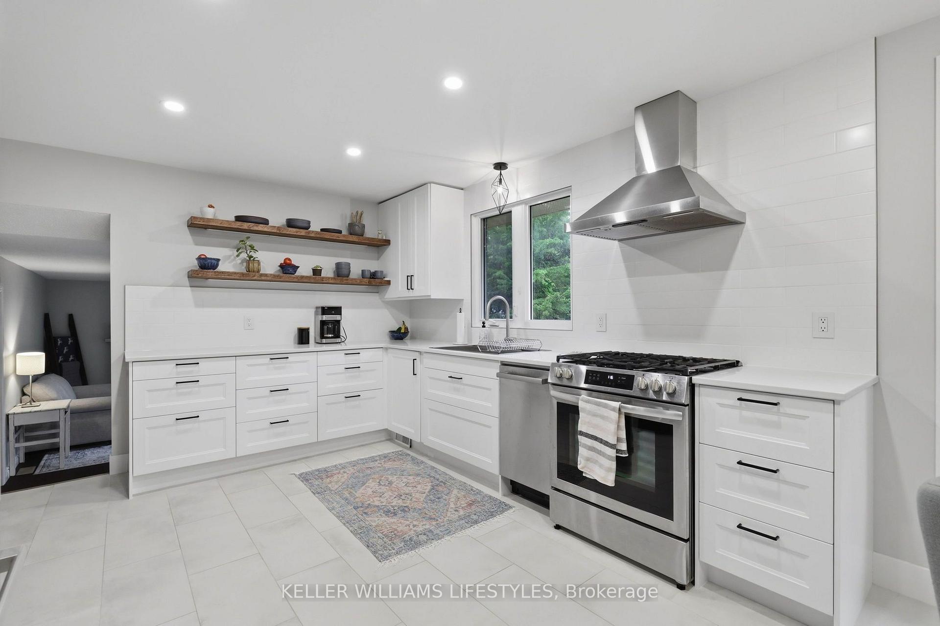 Photo 10 of 344 Robert Street, Strathroy-Caradoc, NW — HOMEH