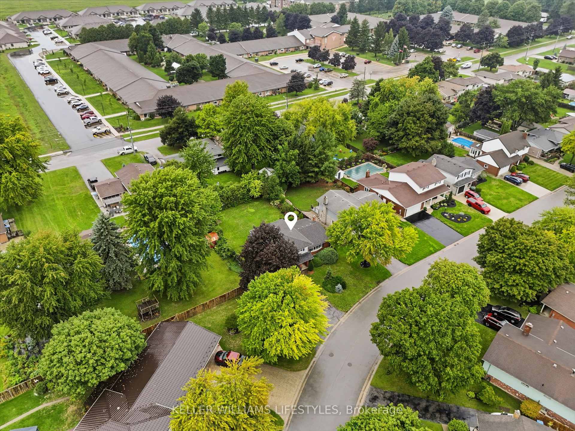 Photo 37 of 344 Robert Street, Strathroy-Caradoc, NW — HOMEH