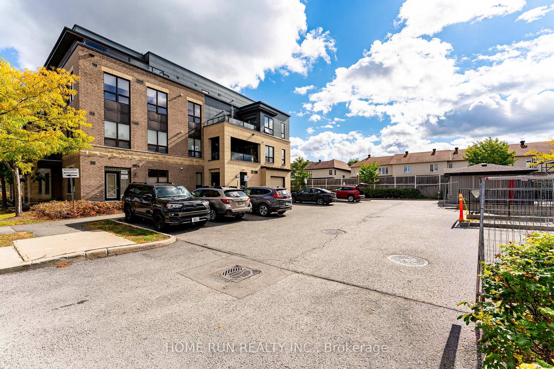 Photo 2 of 770B Chapman Mills Drive, Ottawa, Barrhaven - Strandherd — HOMEH