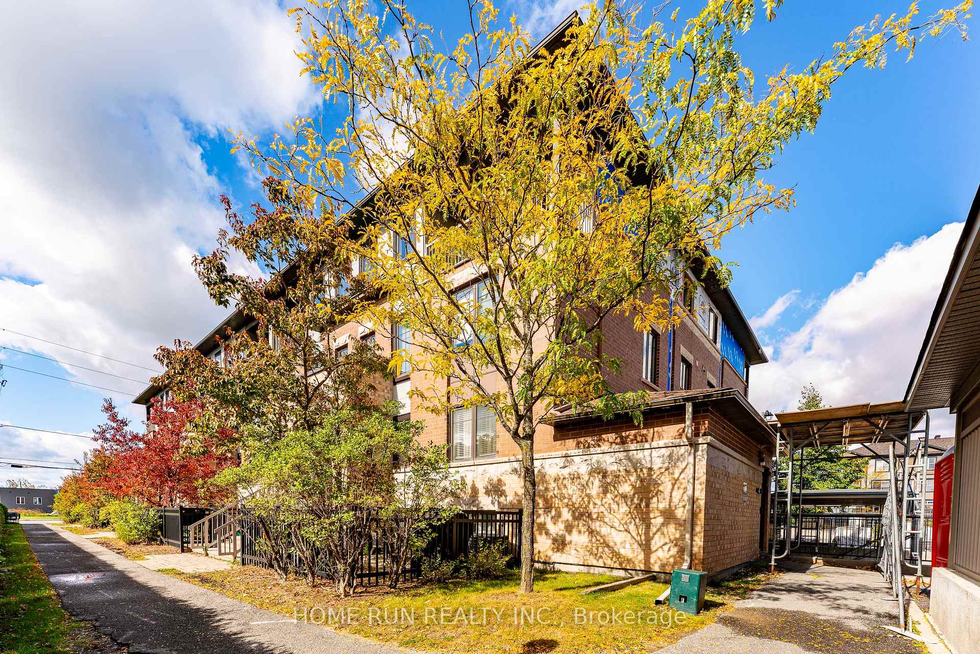 Photo 5 of 770B Chapman Mills Drive, Ottawa, Barrhaven - Strandherd — HOMEH