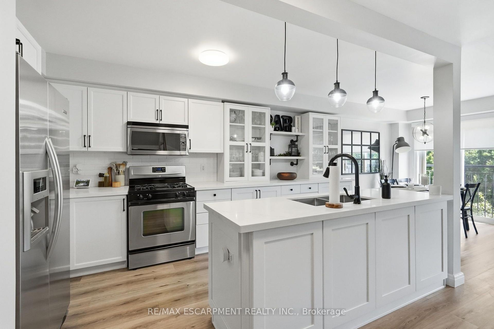 Photo 5 of Unit 12, 39 Panabaker Drive, Hamilton, Ancaster — HOMEH