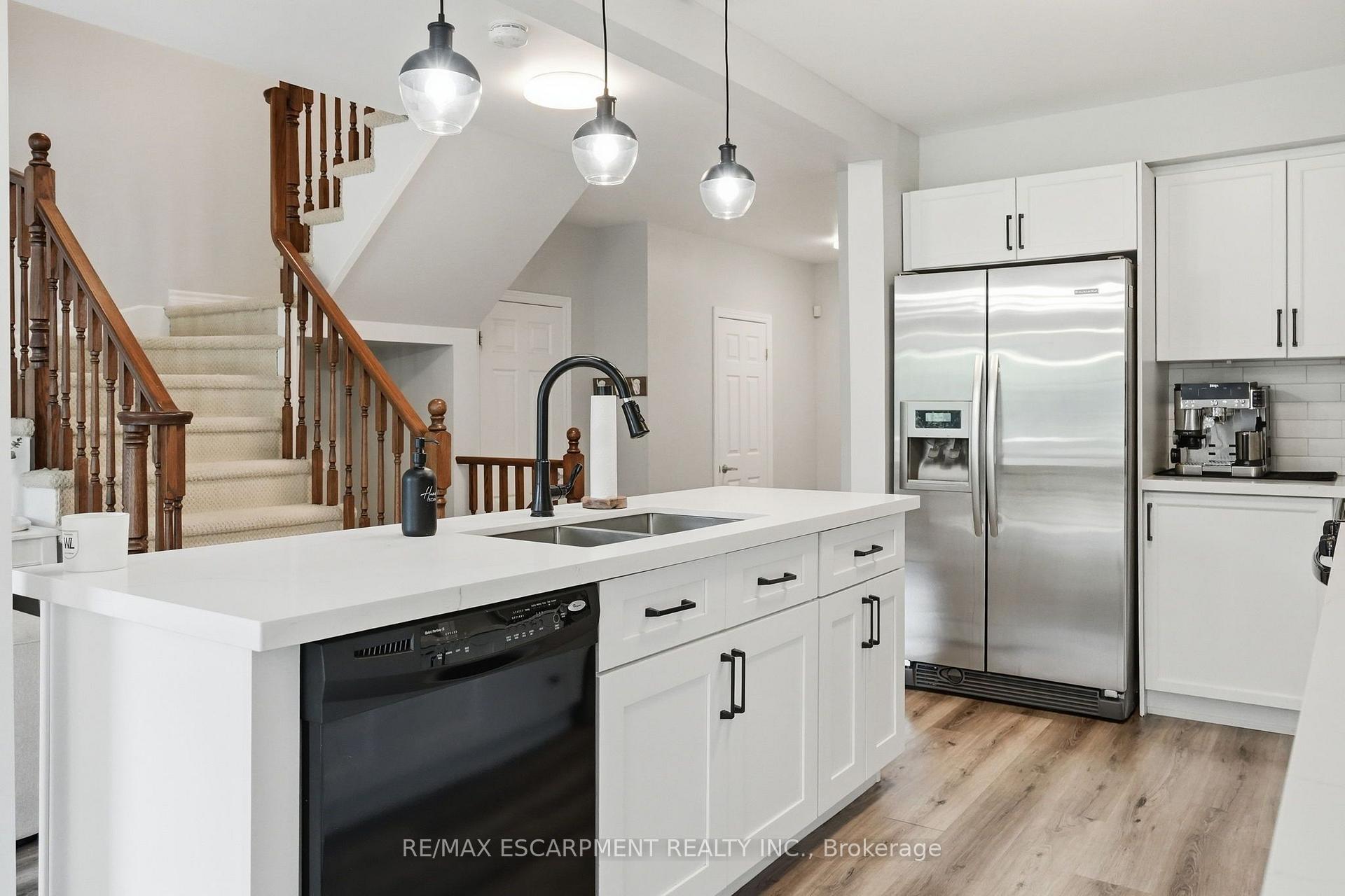 Photo 8 of Unit 12, 39 Panabaker Drive, Hamilton, Ancaster — HOMEH