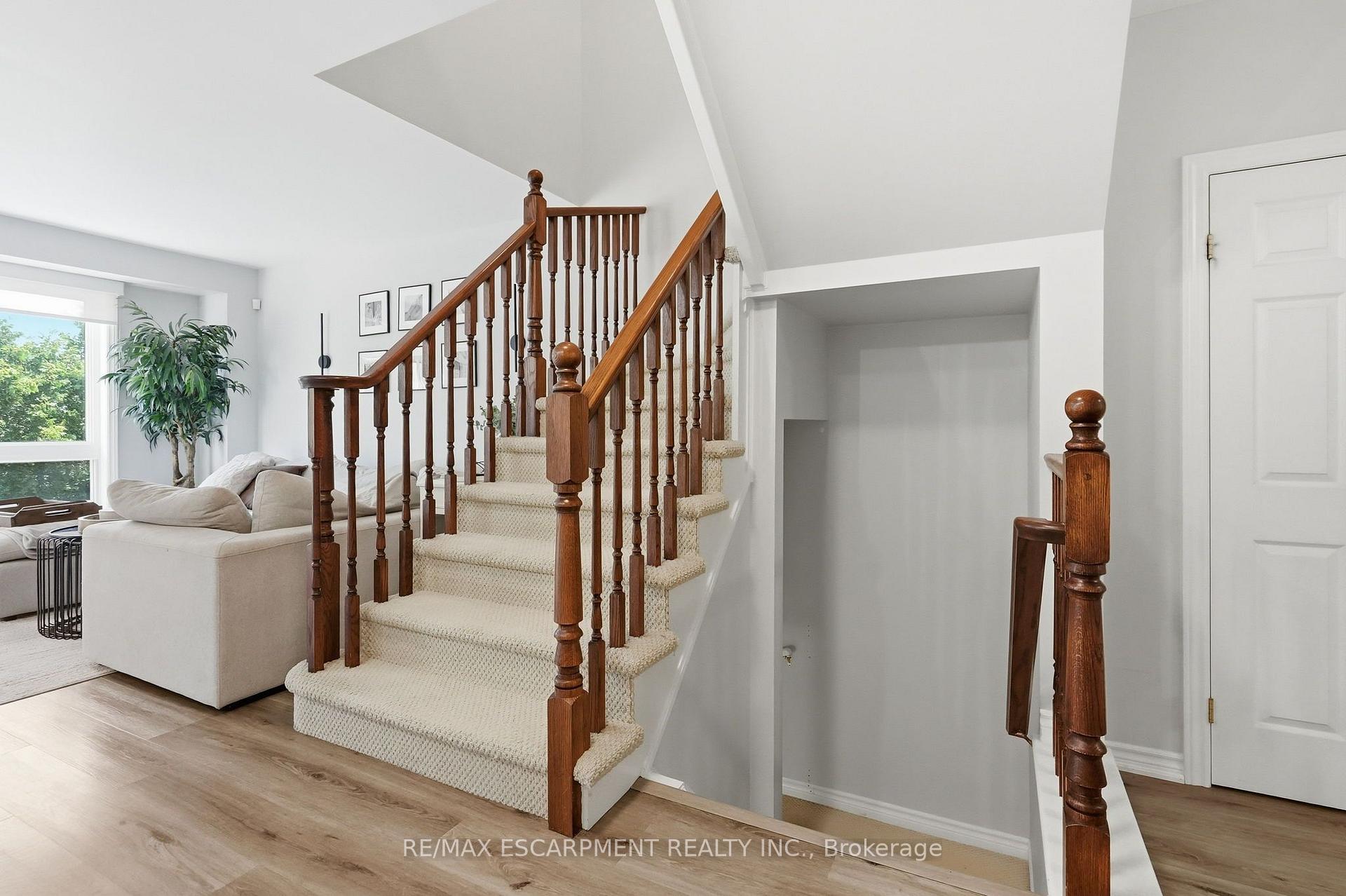 Photo 17 of Unit 12, 39 Panabaker Drive, Hamilton, Ancaster — HOMEH