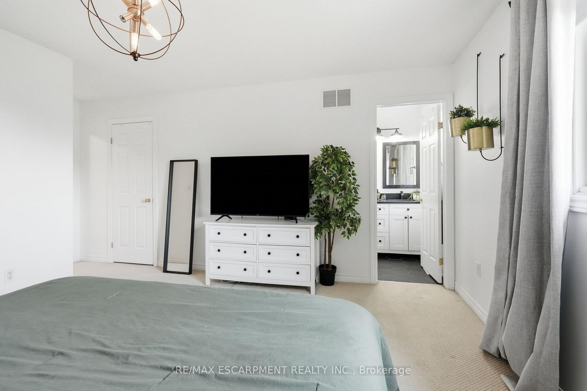 Photo 20 of Unit 12, 39 Panabaker Drive, Hamilton, Ancaster — HOMEH