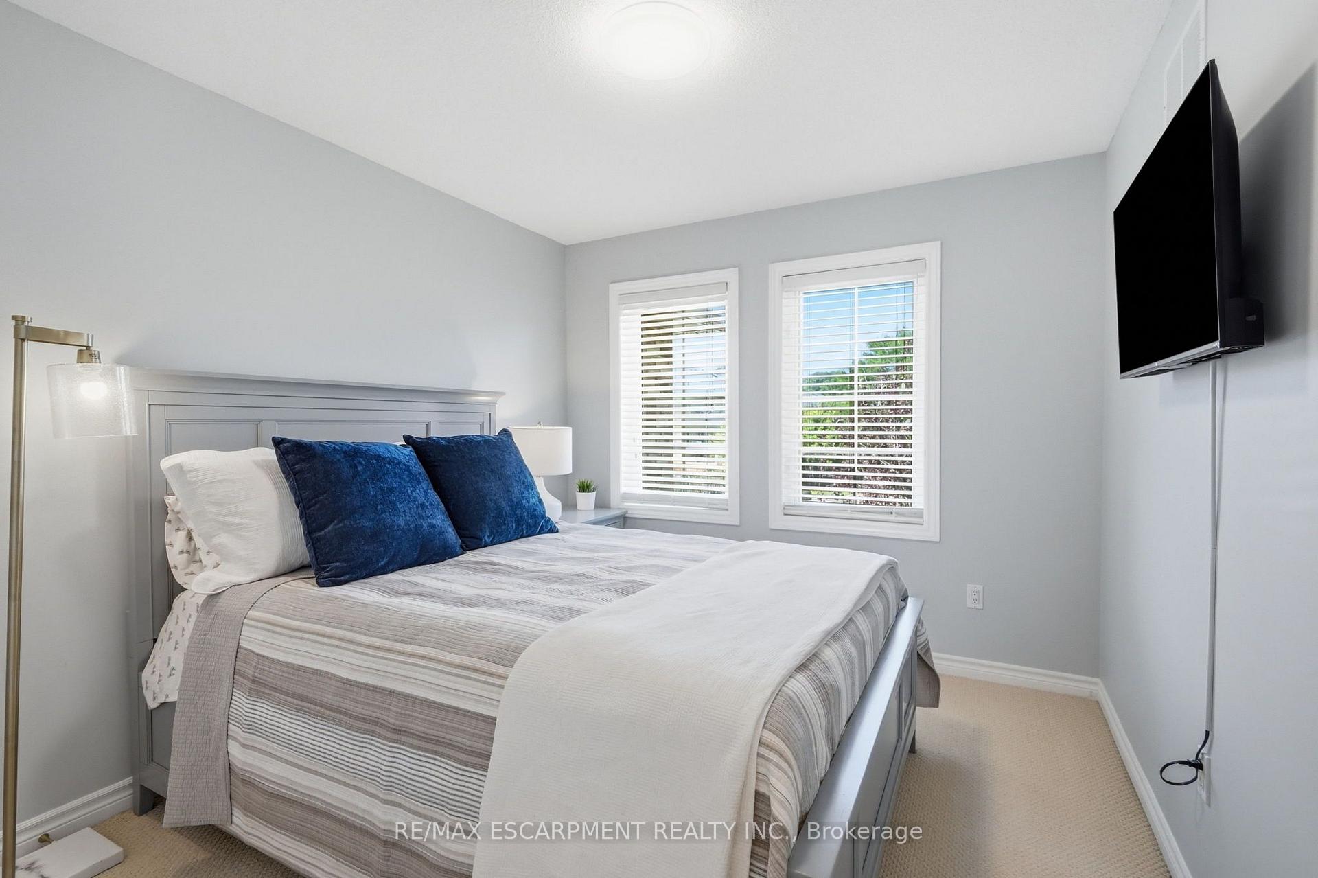Photo 23 of Unit 12, 39 Panabaker Drive, Hamilton, Ancaster — HOMEH