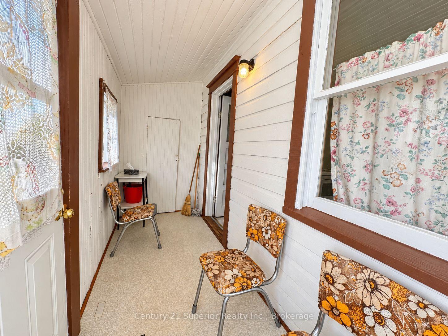 Photo 33 of 531 Mctavish Street, Thunder Bay, East End — HOMEH