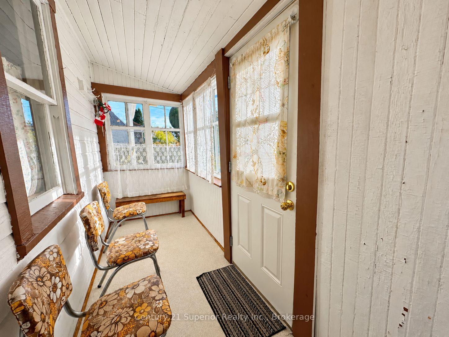 Photo 34 of 531 Mctavish Street, Thunder Bay, East End — HOMEH