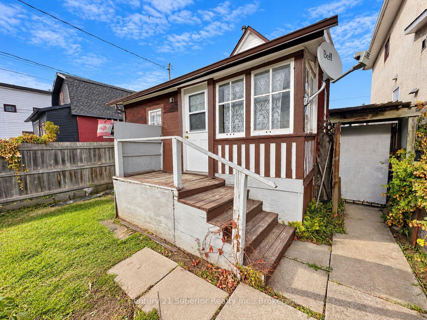 Photo 35 of 531 Mctavish Street, Thunder Bay, East End — HOMEH
