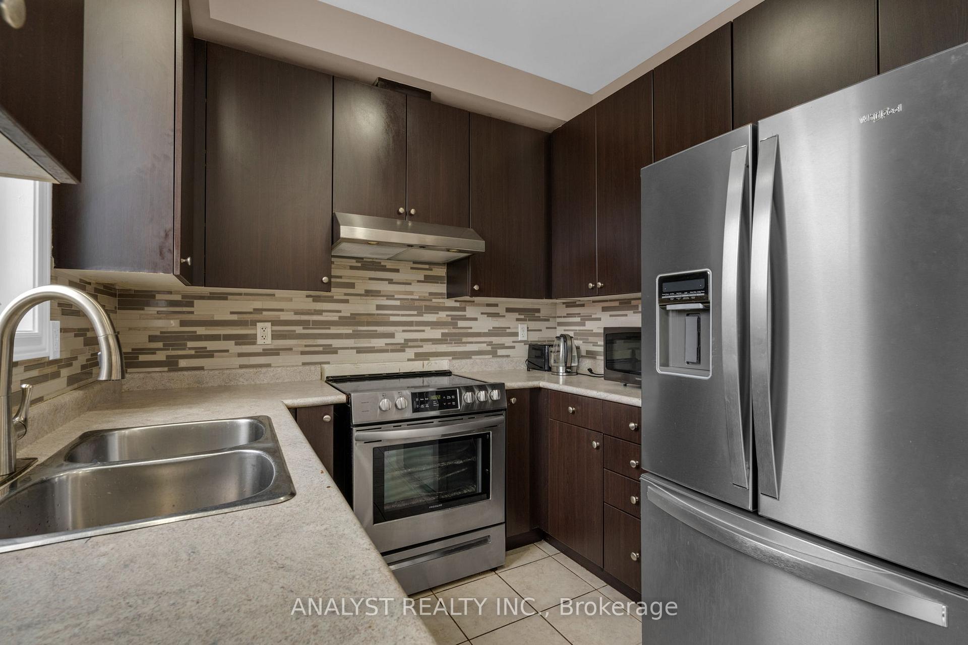 Photo 15 of 58 Saint Grace Court, Brampton, Bram East — HOMEH