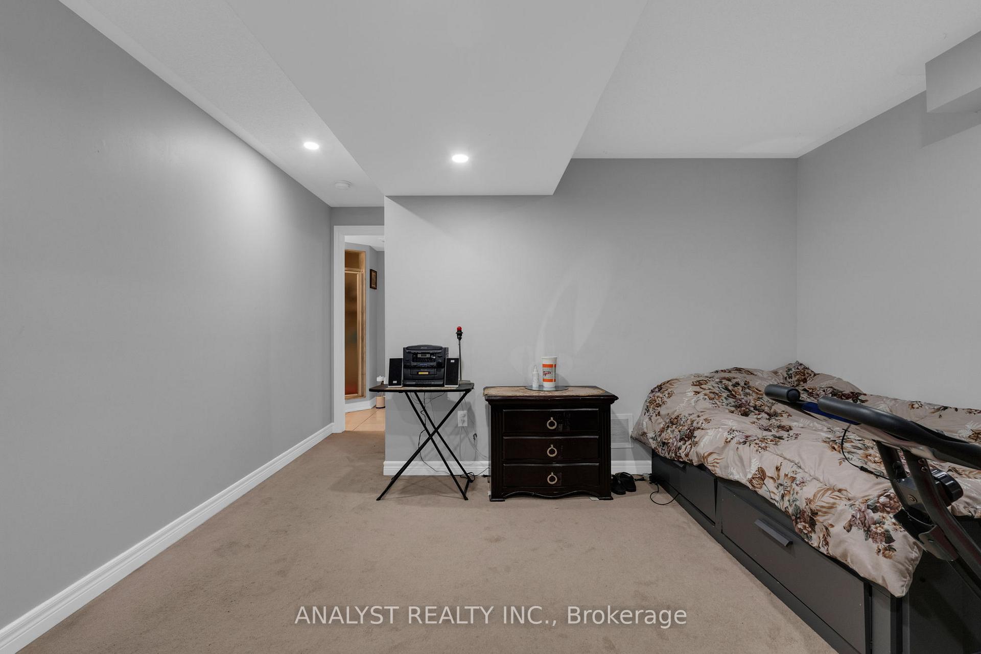 Photo 28 of 58 Saint Grace Court, Brampton, Bram East — HOMEH