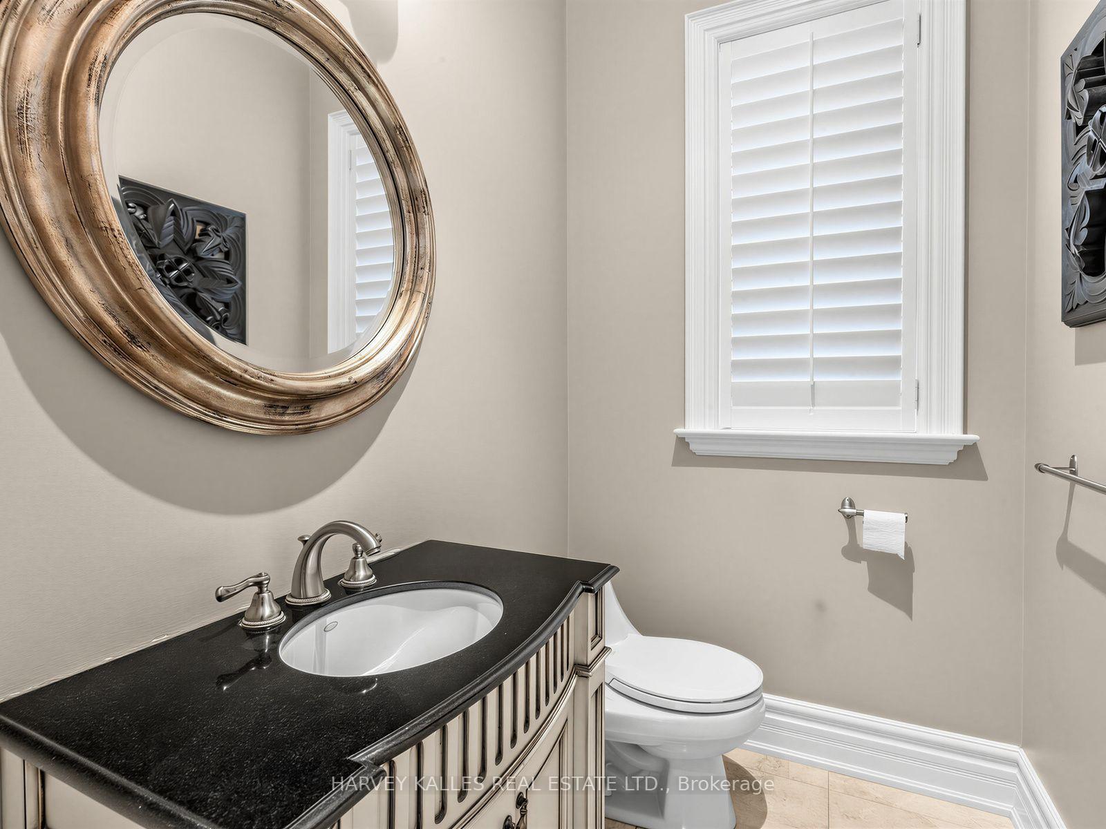 Photo 4 of 629 Bedford Park Avenue, Toronto, Bedford Park-Nortown — HOMEH