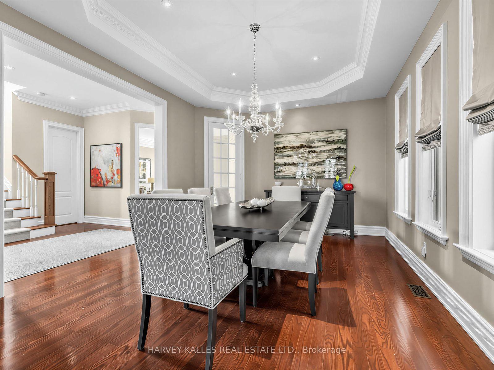 Photo 10 of 629 Bedford Park Avenue, Toronto, Bedford Park-Nortown — HOMEH