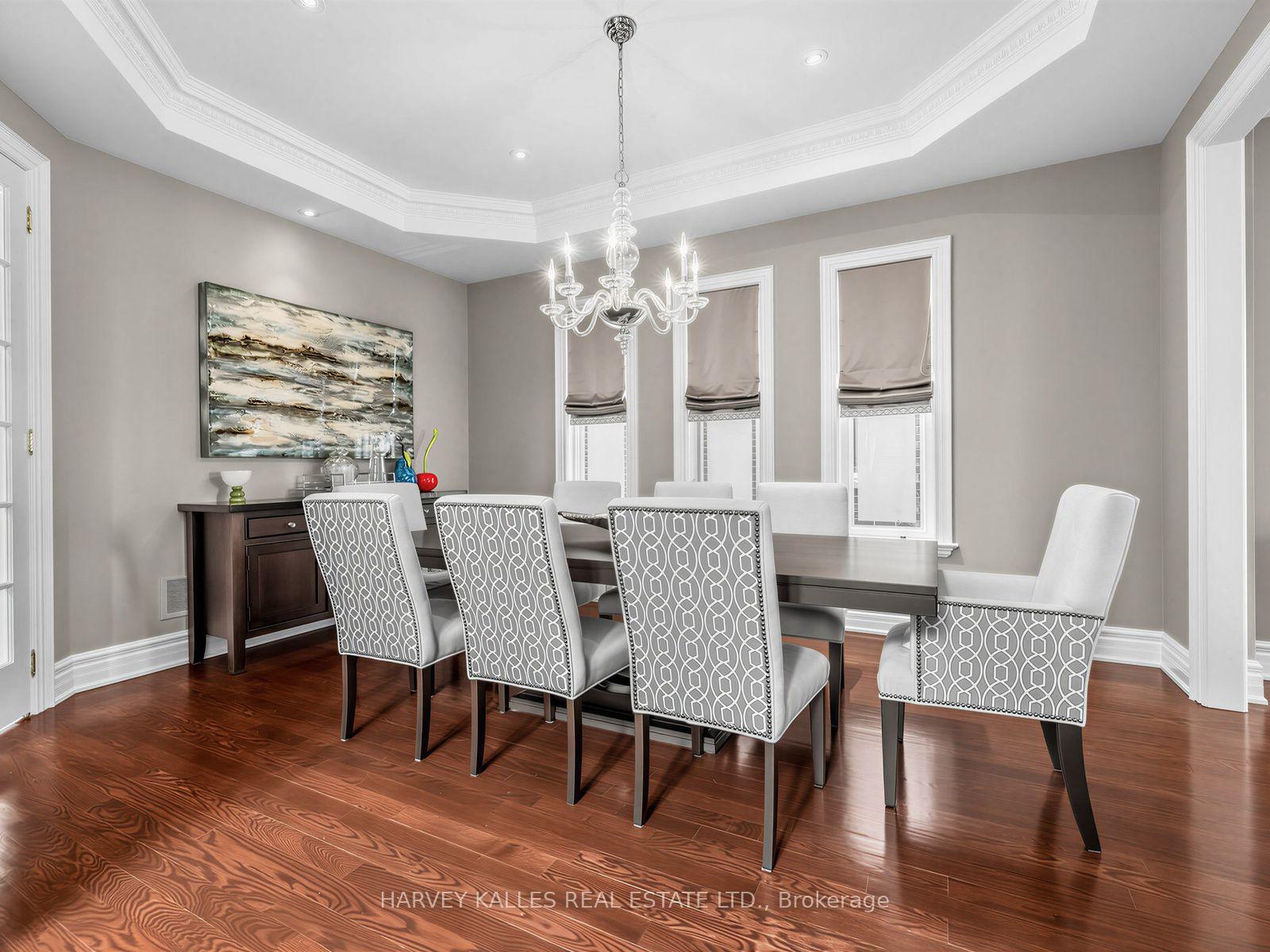 Photo 11 of 629 Bedford Park Avenue, Toronto, Bedford Park-Nortown — HOMEH