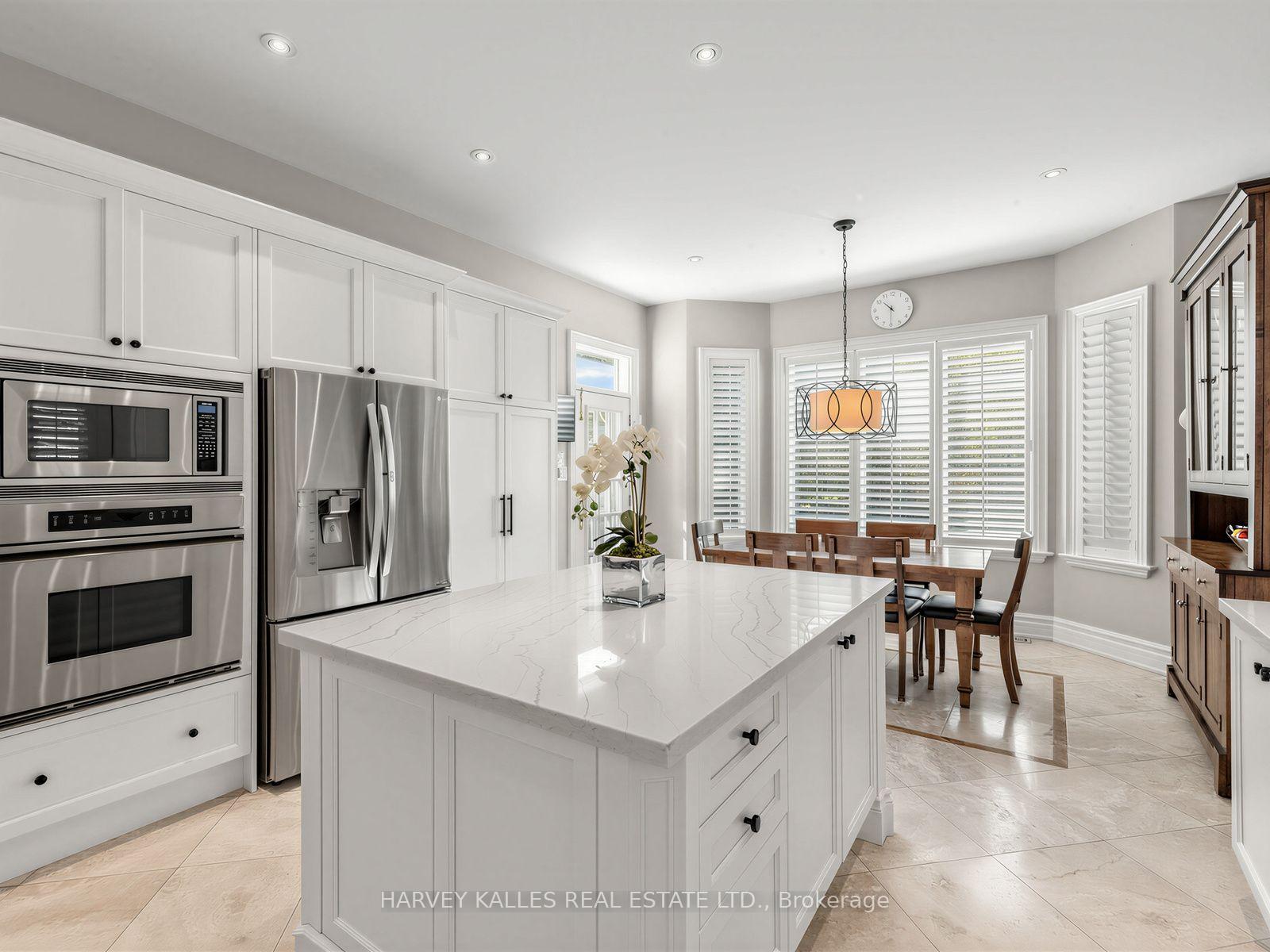 Photo 25 of 629 Bedford Park Avenue, Toronto, Bedford Park-Nortown — HOMEH